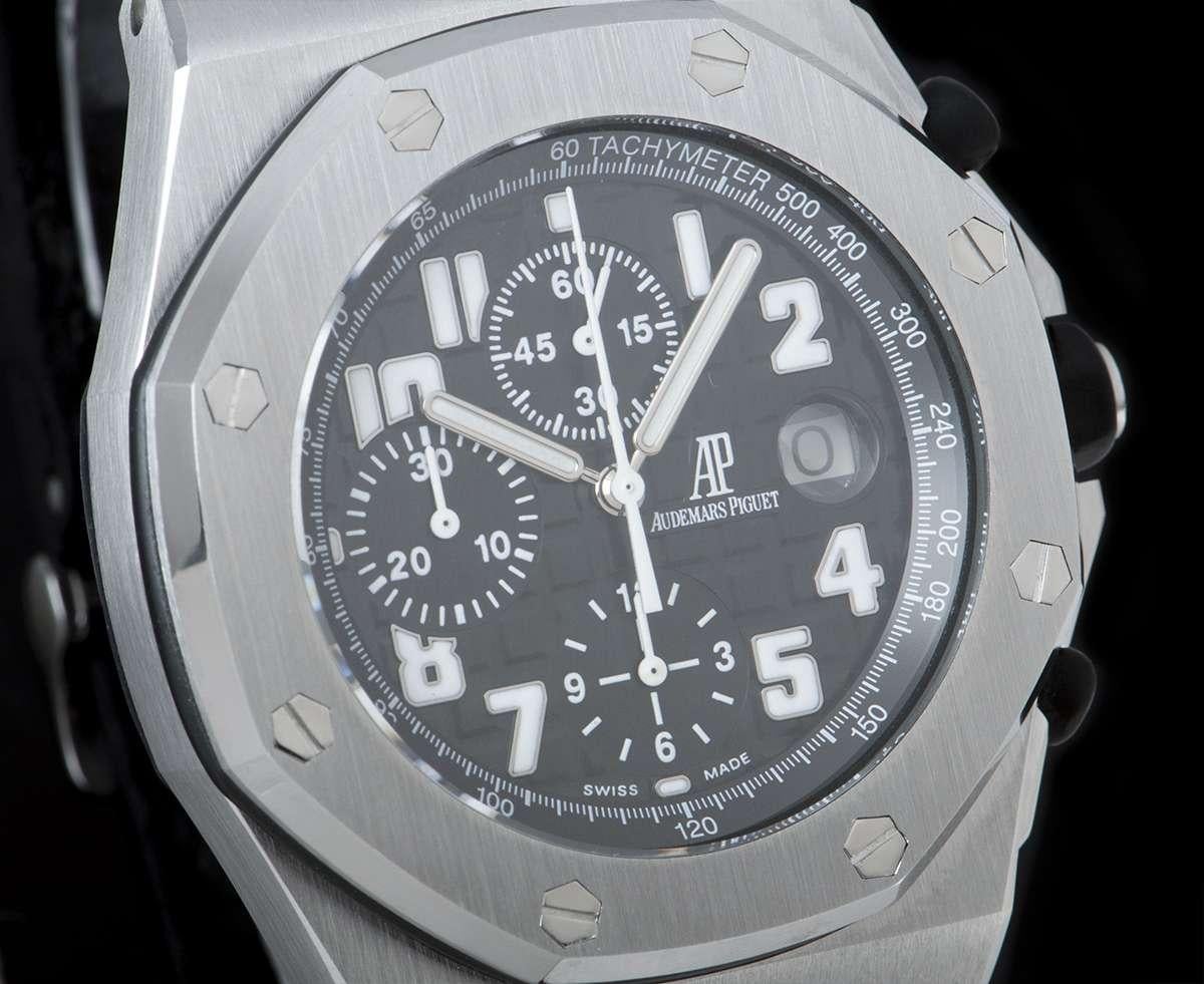 Audemars Piguet Royal Oak Offshore Gents Stainless Steel Black Dial In Excellent Condition In London, GB