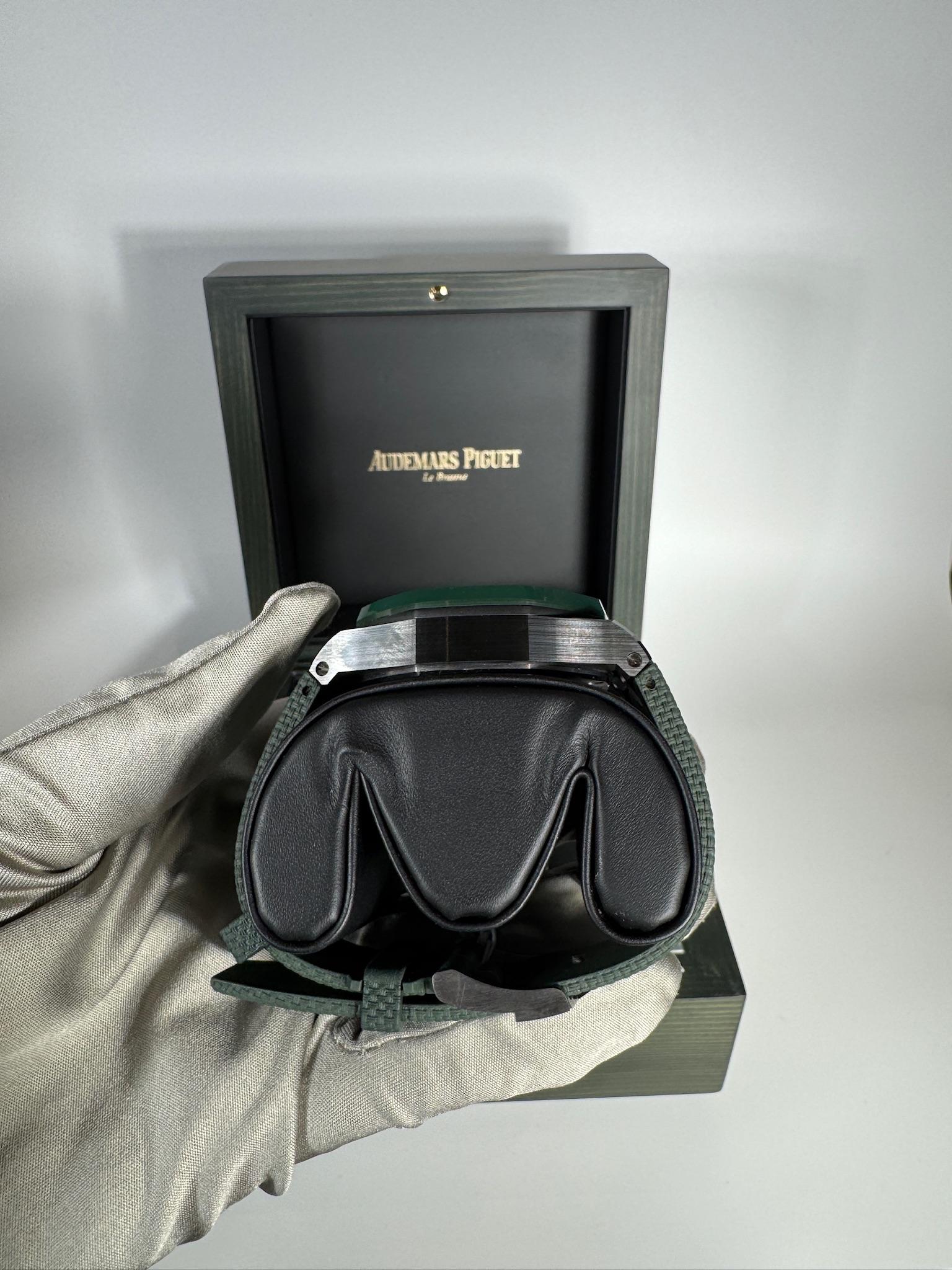Audemars Piguet Royal Oak Offshore Green Dial 44mm 2020 WN: 3000-0000-0022-3321 5