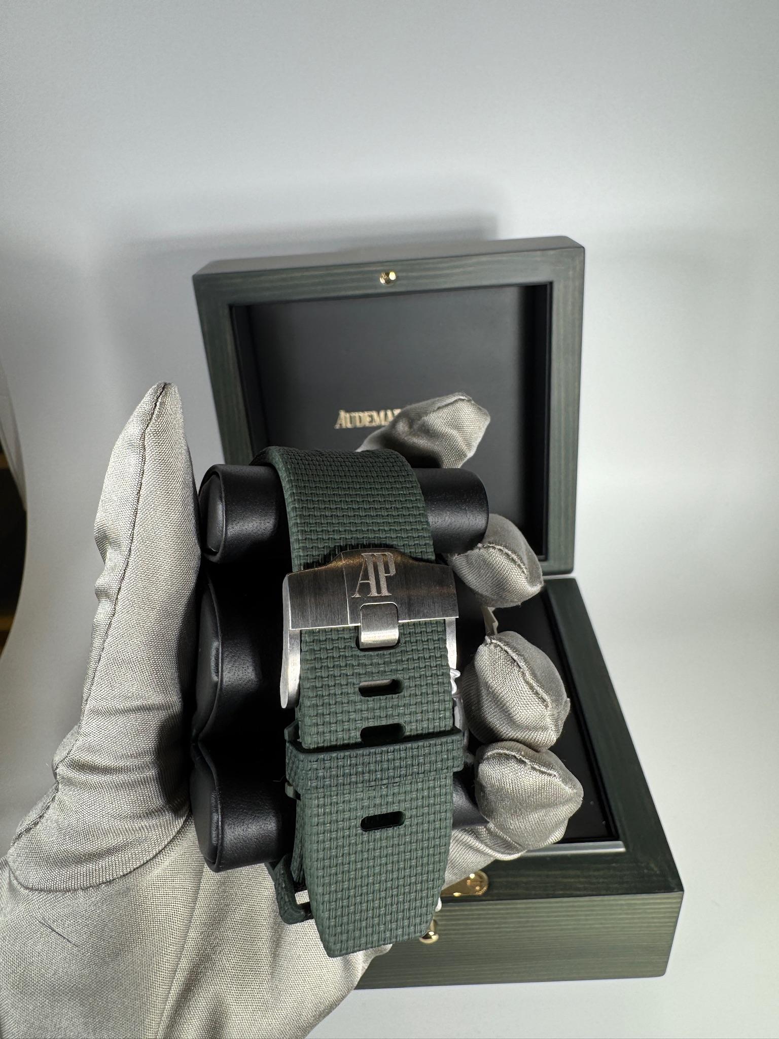 Audemars Piguet Royal Oak Offshore Green Dial 44mm 2020 WN: 3000-0000-0022-3321 6