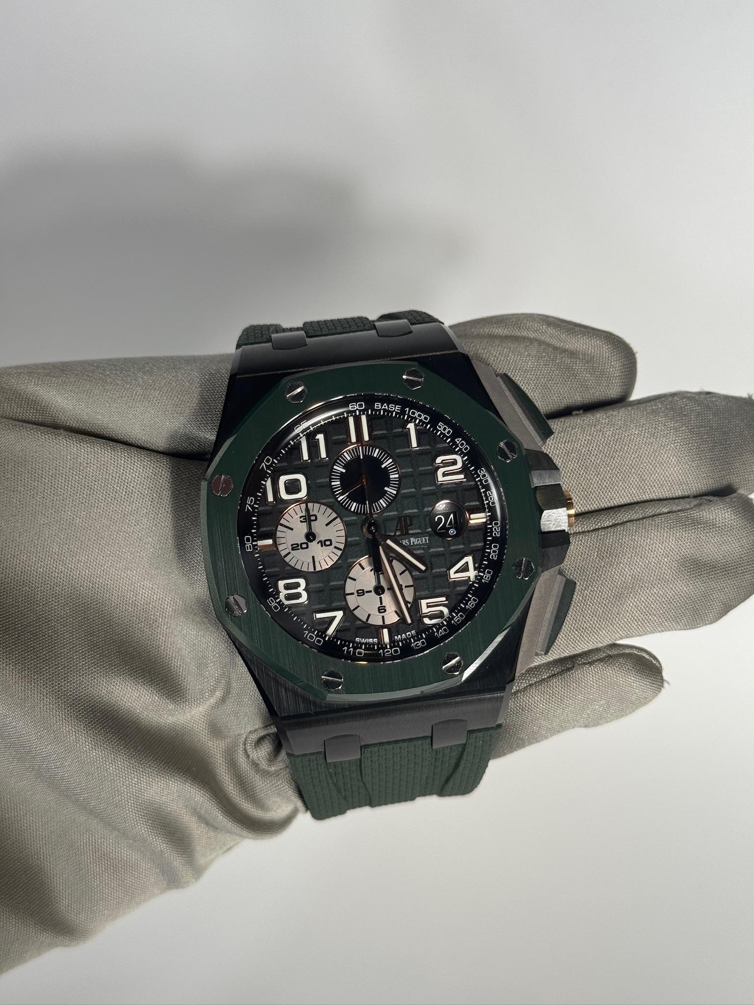 Audemars Piguet Royal Oak Offshore Green Dial 44mm 2020 WN: 3000-0000-0022-3321 7