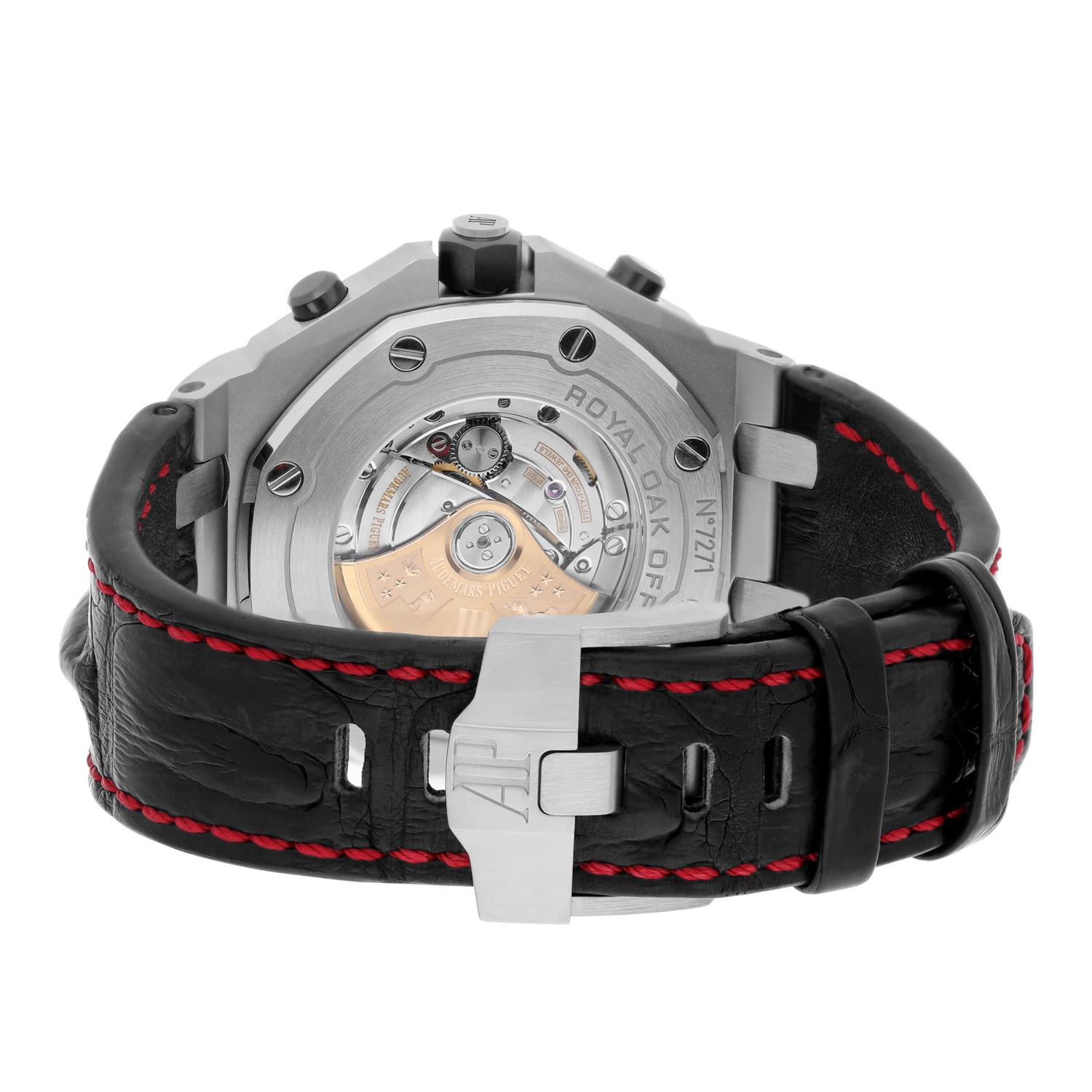 Audemars Piguet Royal Oak Offshore Vampire Schwarz Rot 42mm 26470ST Uhr MINT im Angebot 3