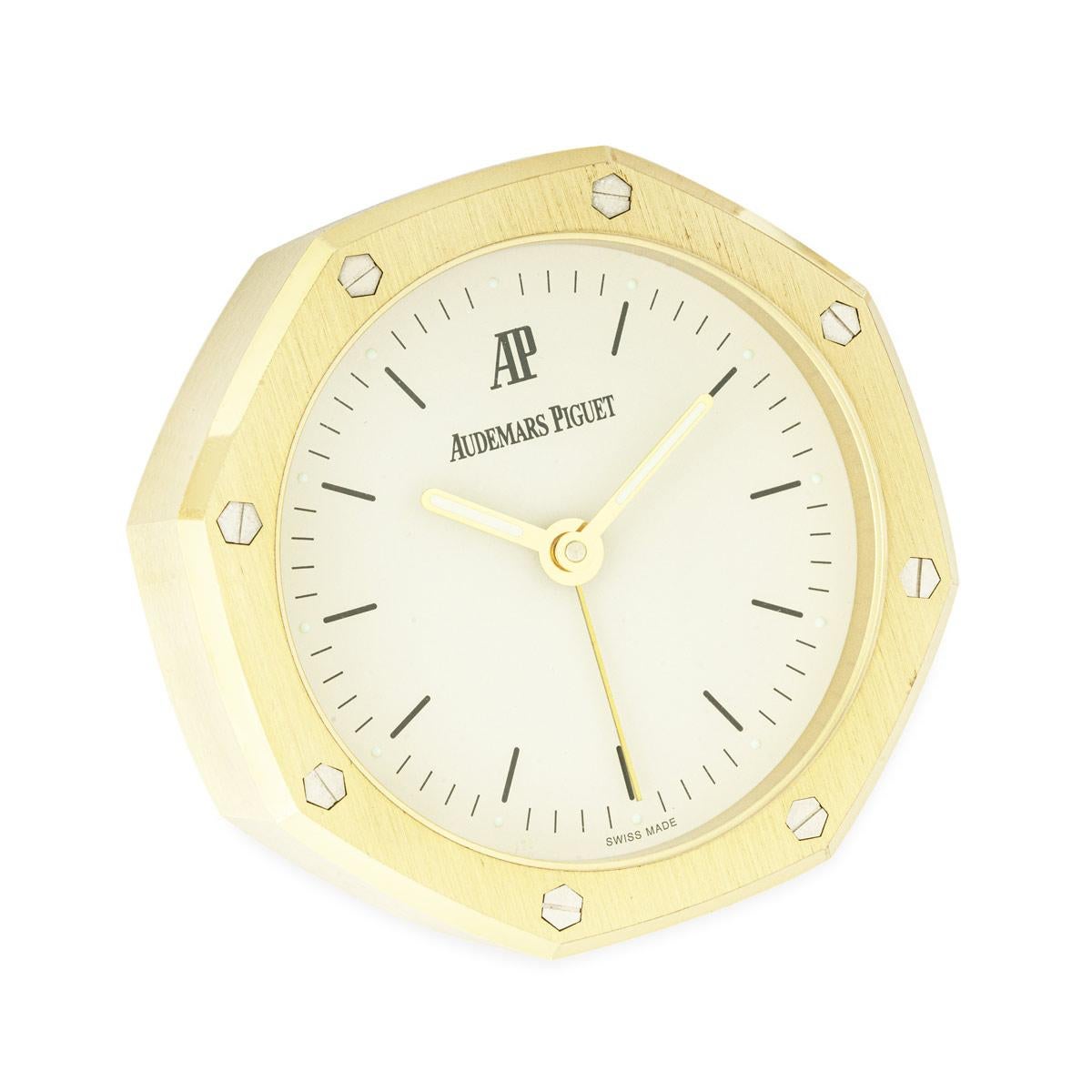 Reloj despertador de sobremesa Audemars Piguet Royal Oak Pendulette Brass White Dial C2005 en Excelente estado para la venta en Mayfair, London, London