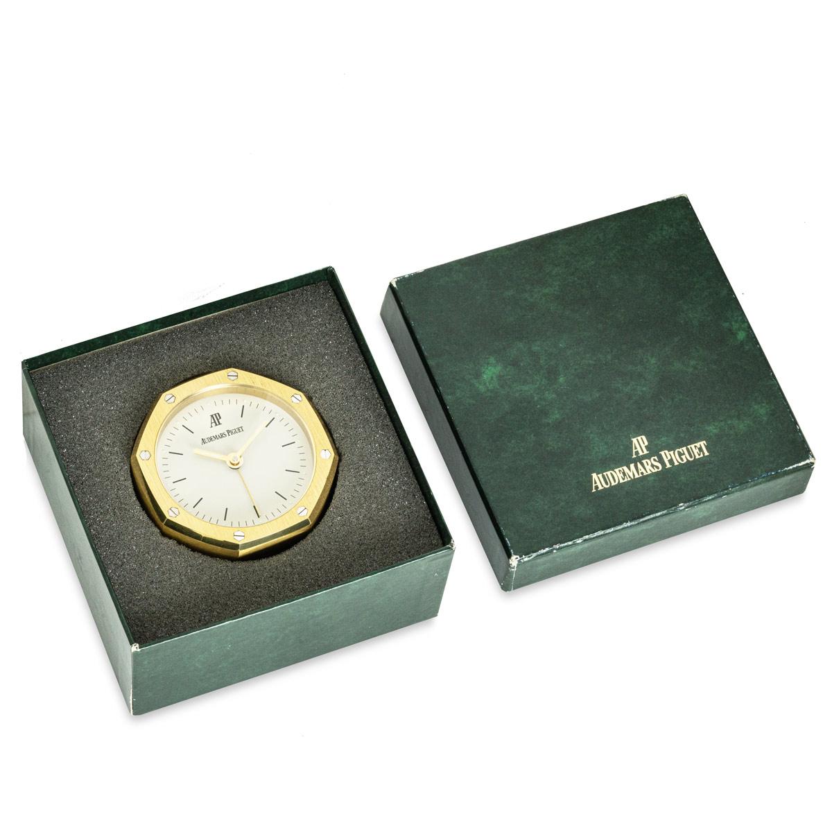 Reloj despertador de sobremesa Audemars Piguet Royal Oak Pendulette Brass White Dial C2005 en venta 3