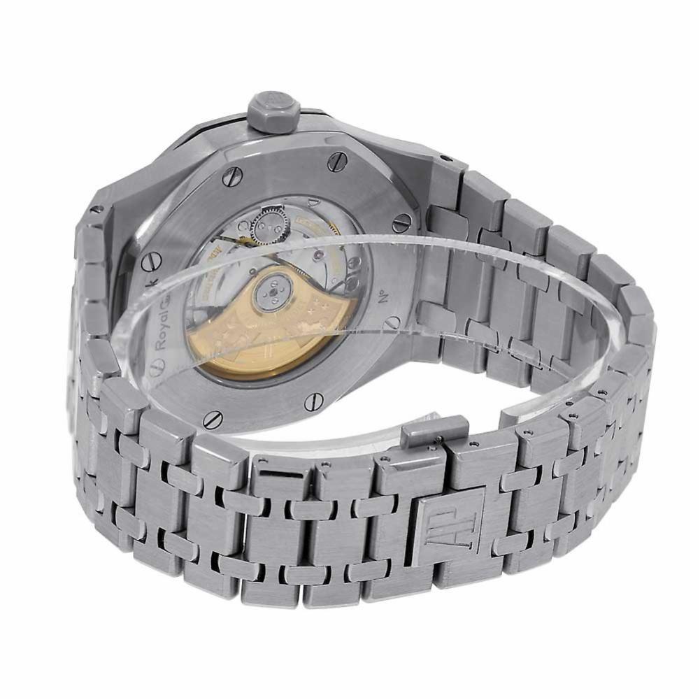 Audemars Piguet Royal Oak Reference #:15403IP.OO.1220IP.01. New Limited edition of 200, the Royal Oak Selfwinding 41 mm, made from titanium and platinum, designed especially for the AP QEII CUP in 2017. 
41mm titanium case, glareproofed sapphire