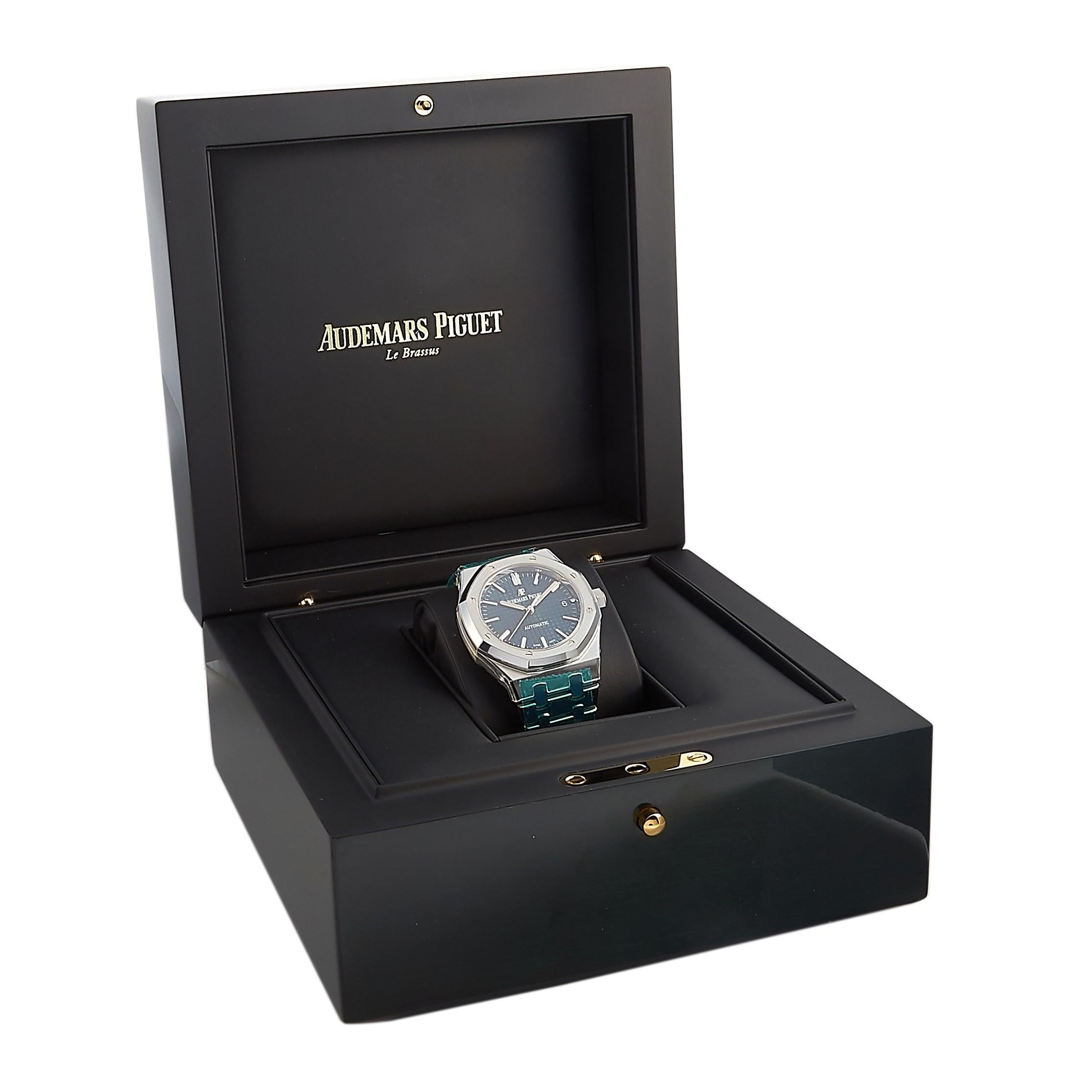 Audemars Piguet Royal Oak Selfwinding Blue Dial Watch 15450ST.OO.1256ST.03 In New Condition In Southampton, PA