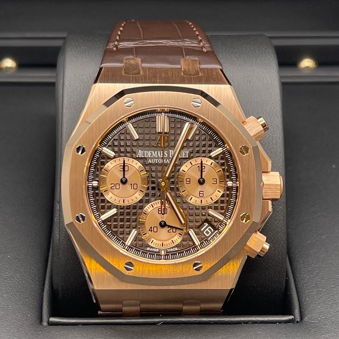 Audemars Piguet Royal Oak Selfwinding Chronograph 26239OR.OO.D821CR.01 In New Condition In New York, NY