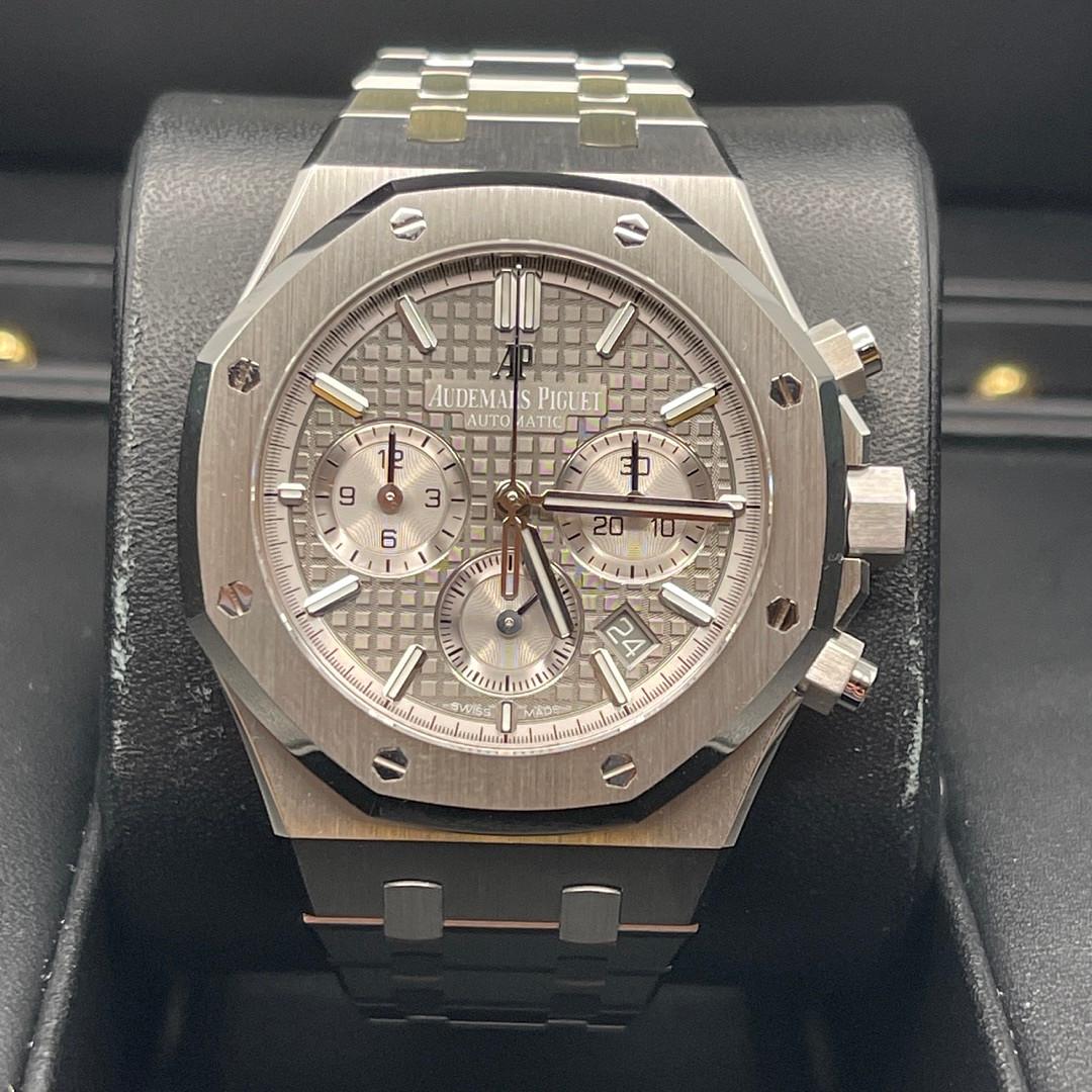 Audemars Piguet Royal Oak Selfwinding Chronograph Steel Grey Dial 26315ST In Excellent Condition In New York, NY