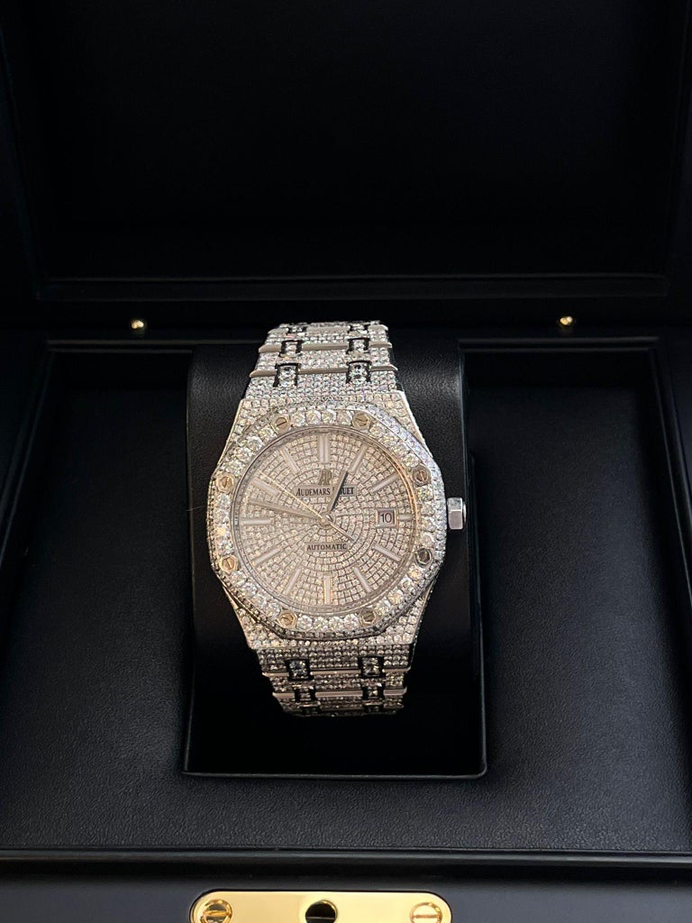 Audemars Piguet 15400ST Royal Oak Custom Diamond with Diamond Dial Watch -  Big Watch Buyers