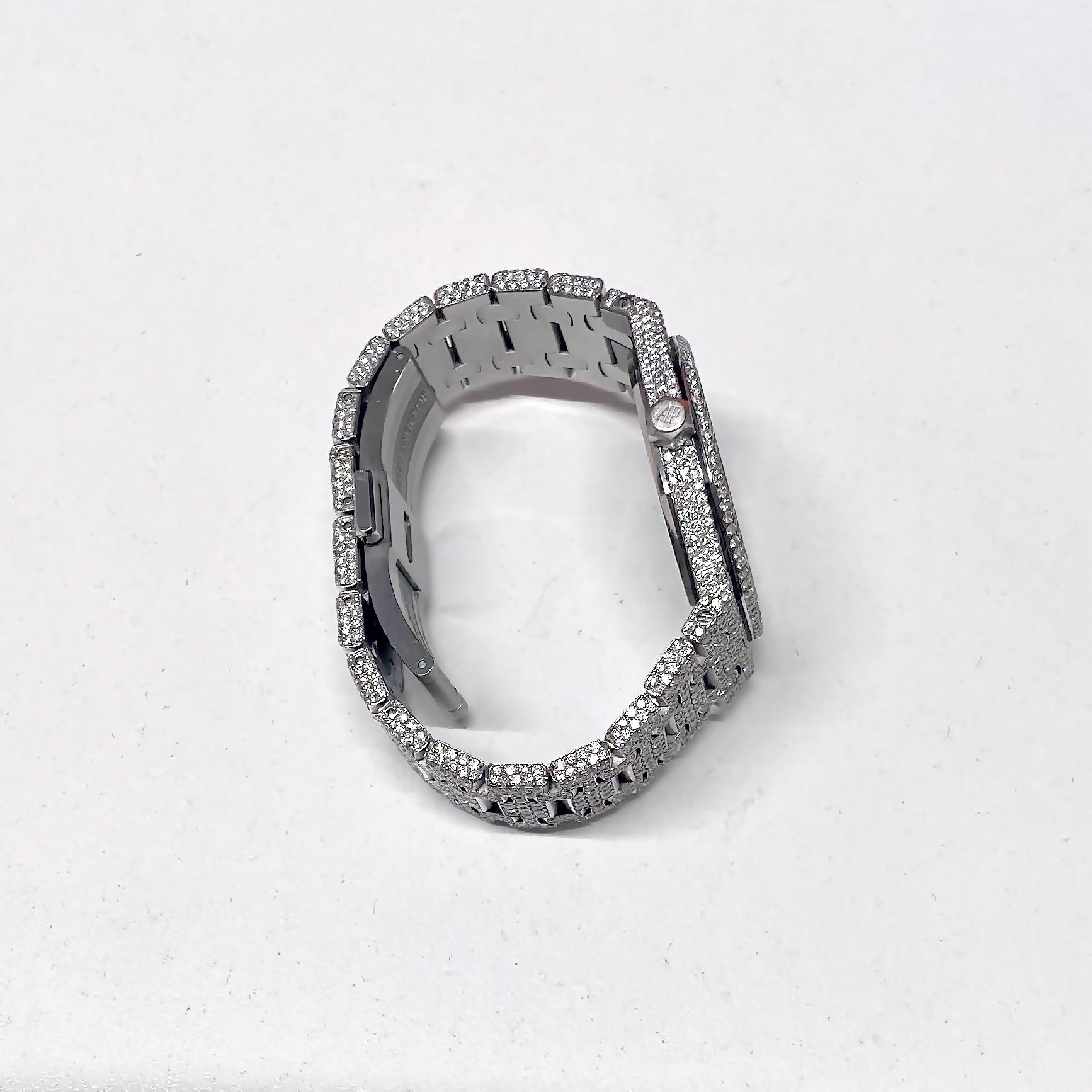 Audemars Piguet Montre Royal Oak avec cadran en acier inoxydable et diamants de 1750 carats ! en vente 2