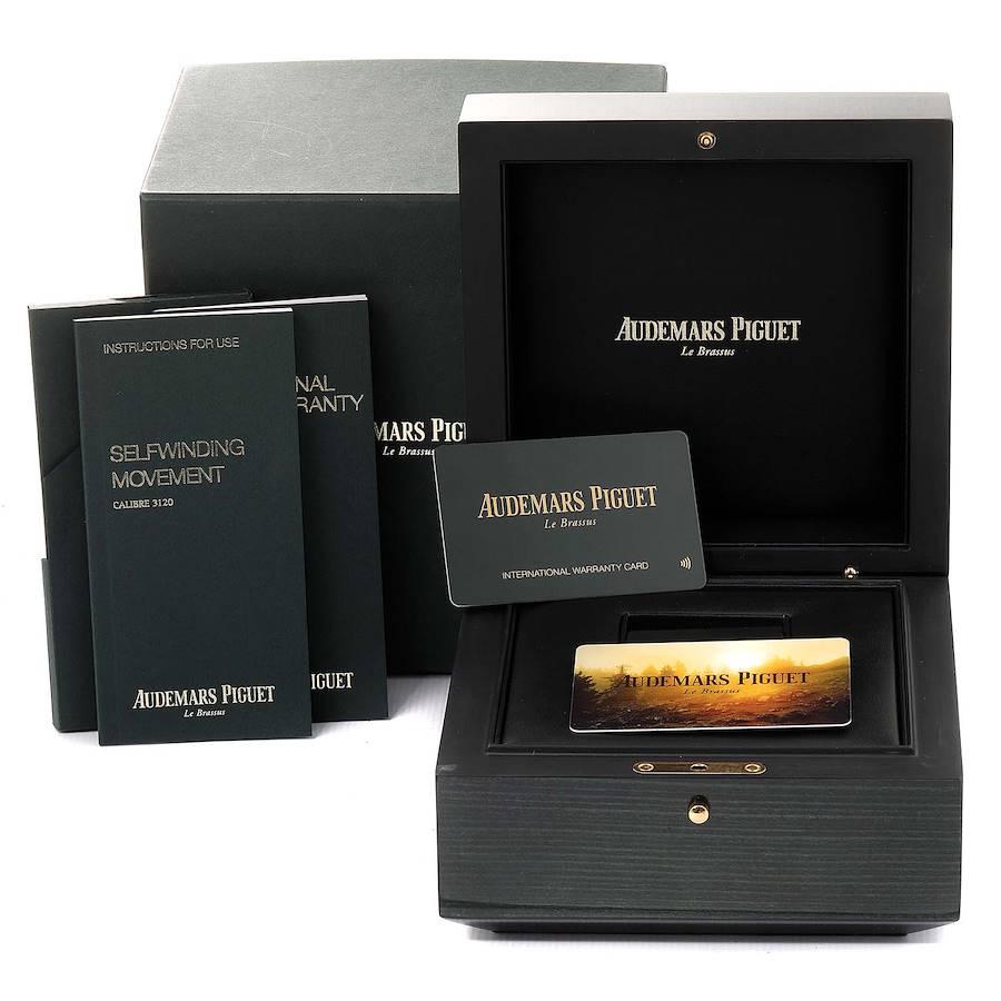 Audemars Piguet Royal Oak White Dial Steel Mens Watch 15400ST Box Card For Sale 3