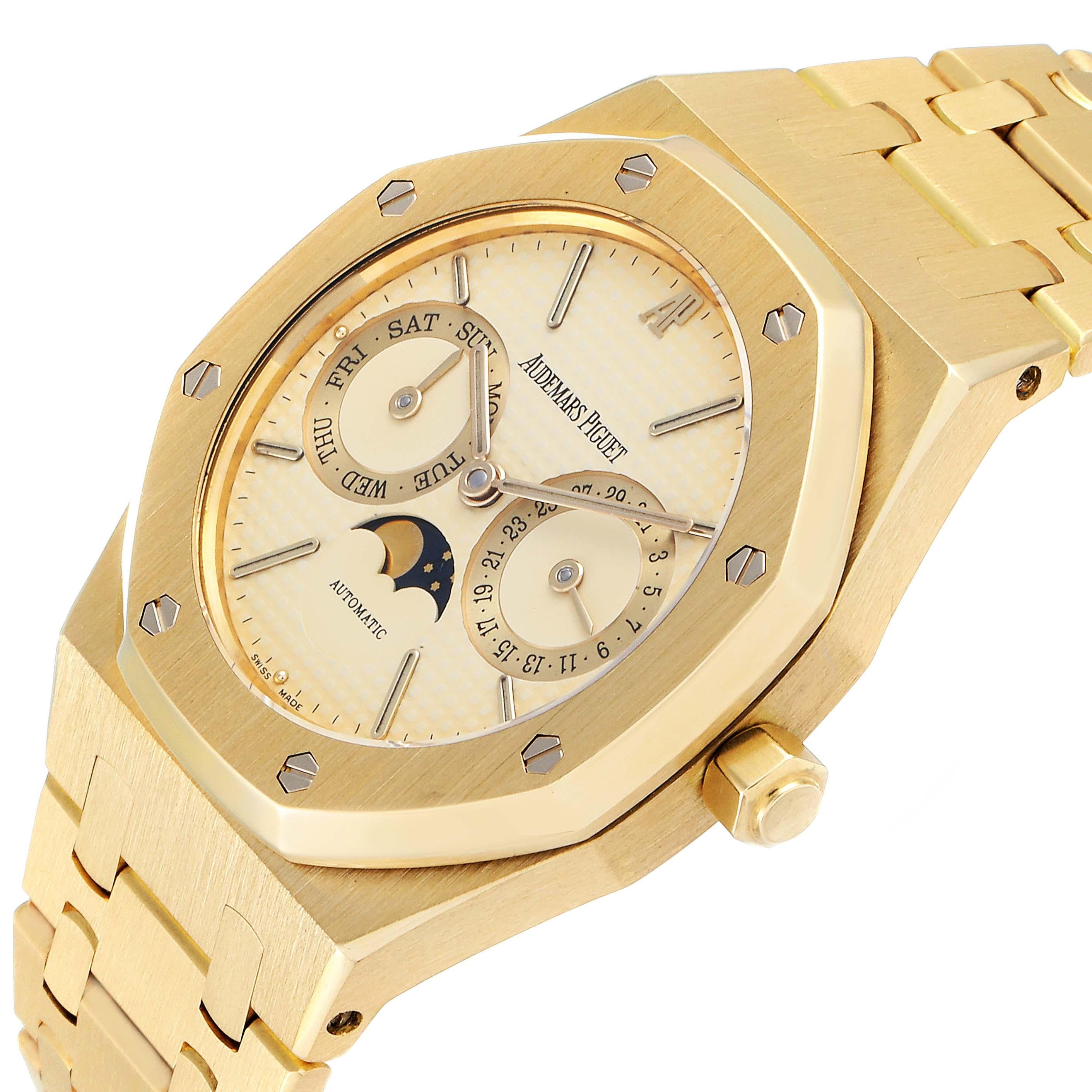 Audemars Piguet Royal Oak Yellow Gold Day Date Moonphase Mens Watch 25594 In Excellent Condition For Sale In Atlanta, GA