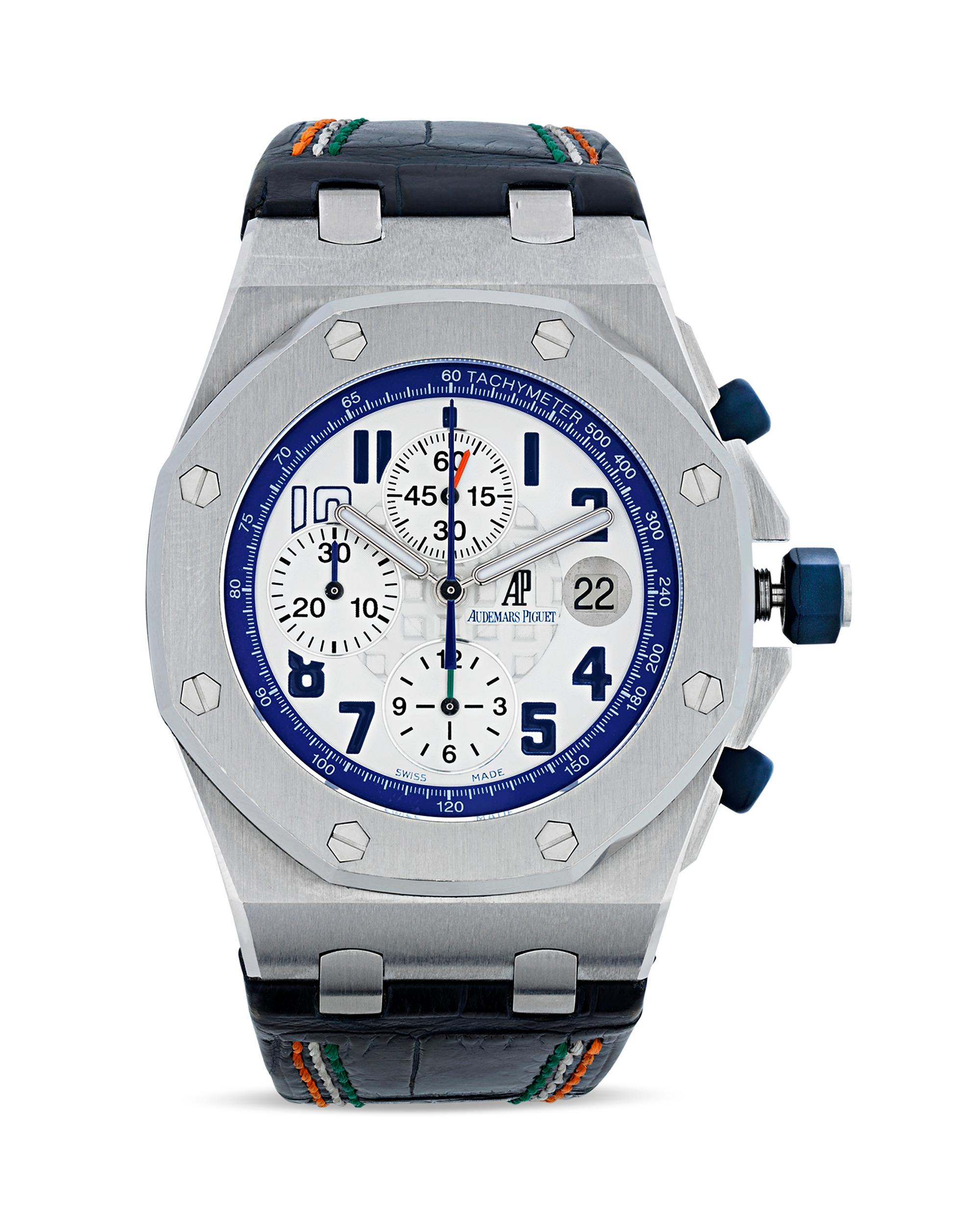 This limited edition Royal Oak chronograph wristwatch by the famed Swiss firm of Audemars Piguet was specially designed to commemorate the legendary cricket player Sachin Tendulkar. Powered by a caliber 3126/3840 automatic movement, the wristwatch