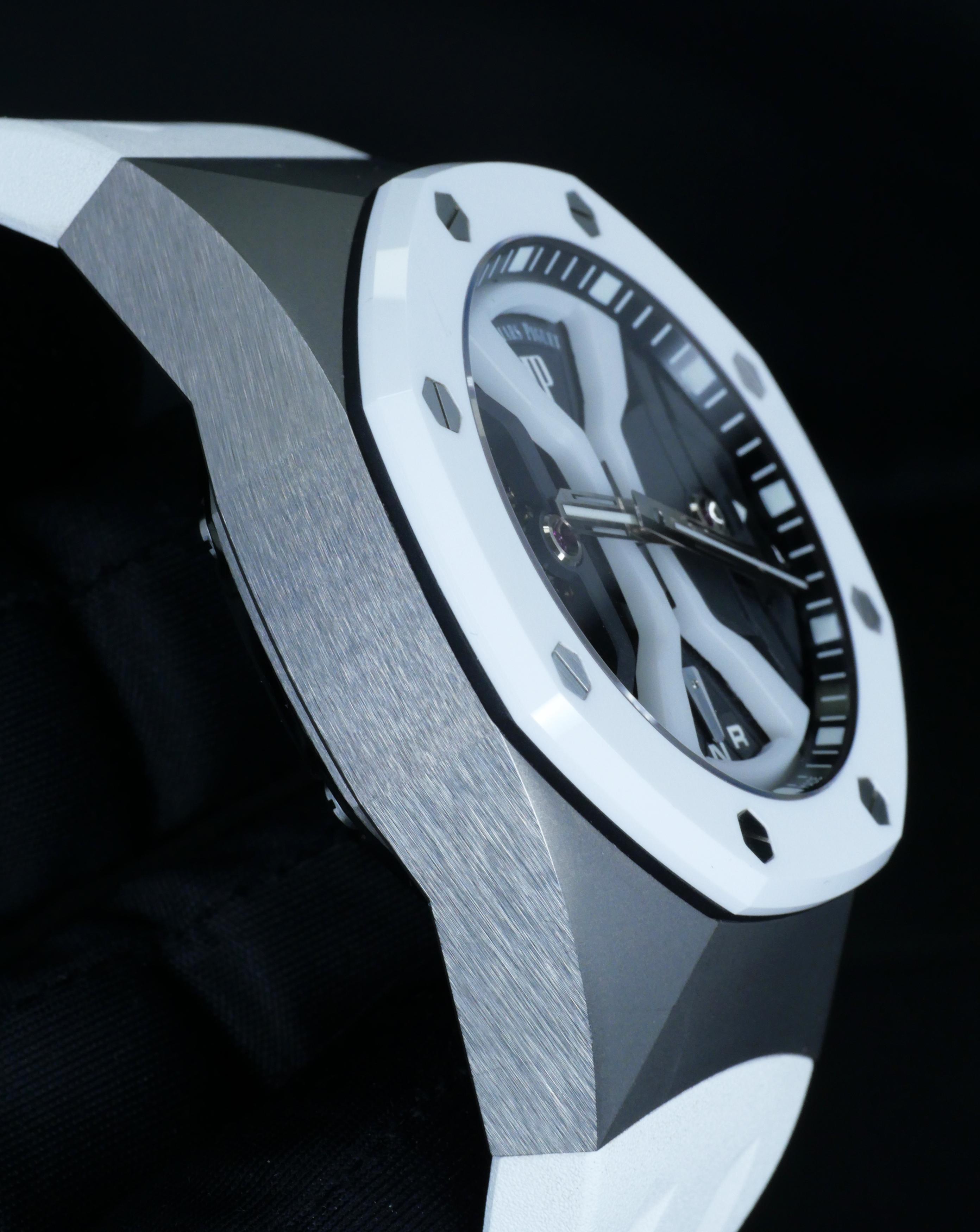 Women's or Men's Audemars Piguet titanium Royal Oak Concept GMT Tourbillon Manual Wind Wristwatch For Sale