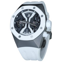 Audemars Piguet: Royal Oak Concept GMT Tourbillon-Armbanduhr mit Handaufzug aus Titan