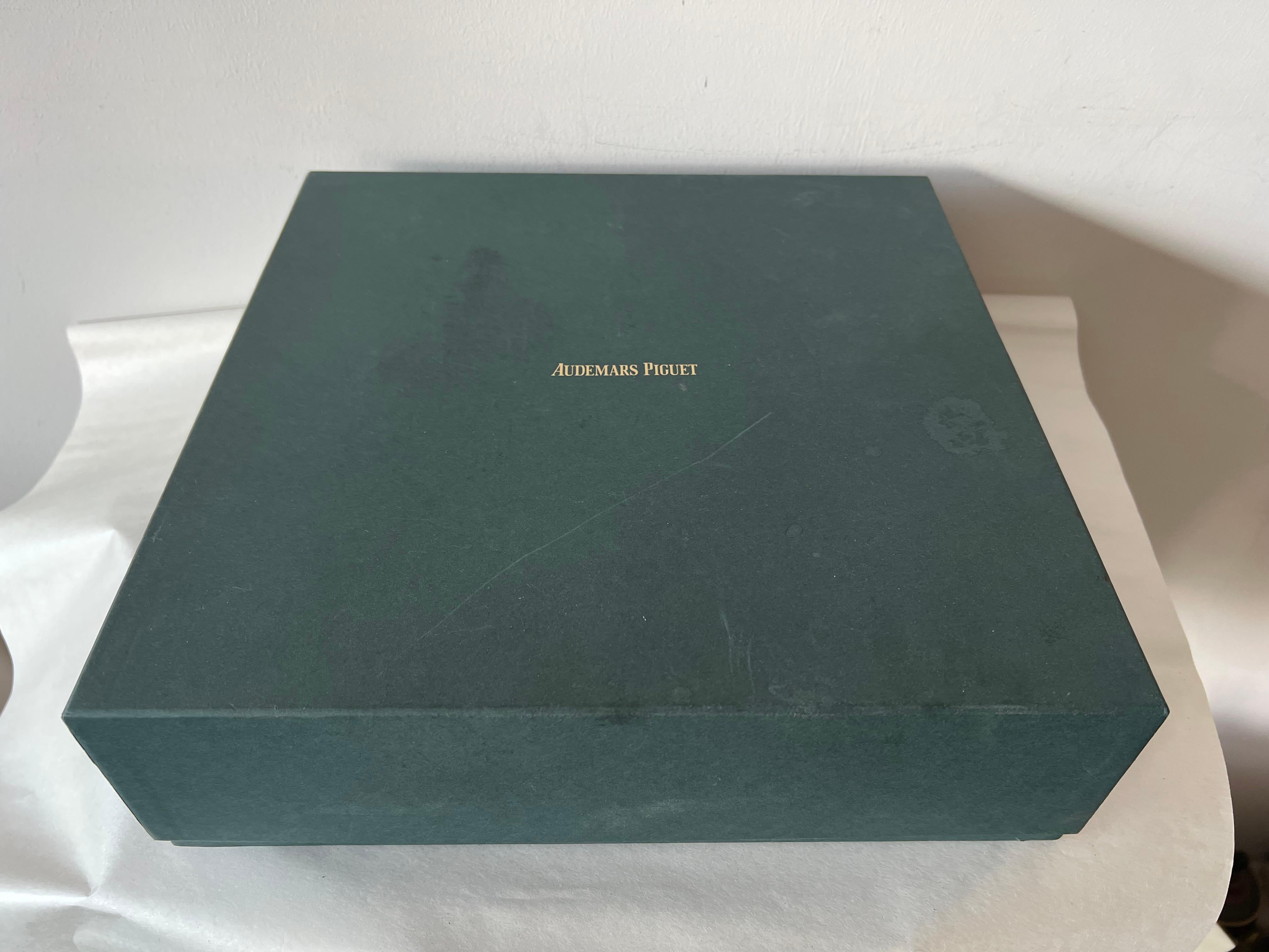Contemporary Audemars Piguet Unused Crystal Wine Glasses VIP Promotional For Sale