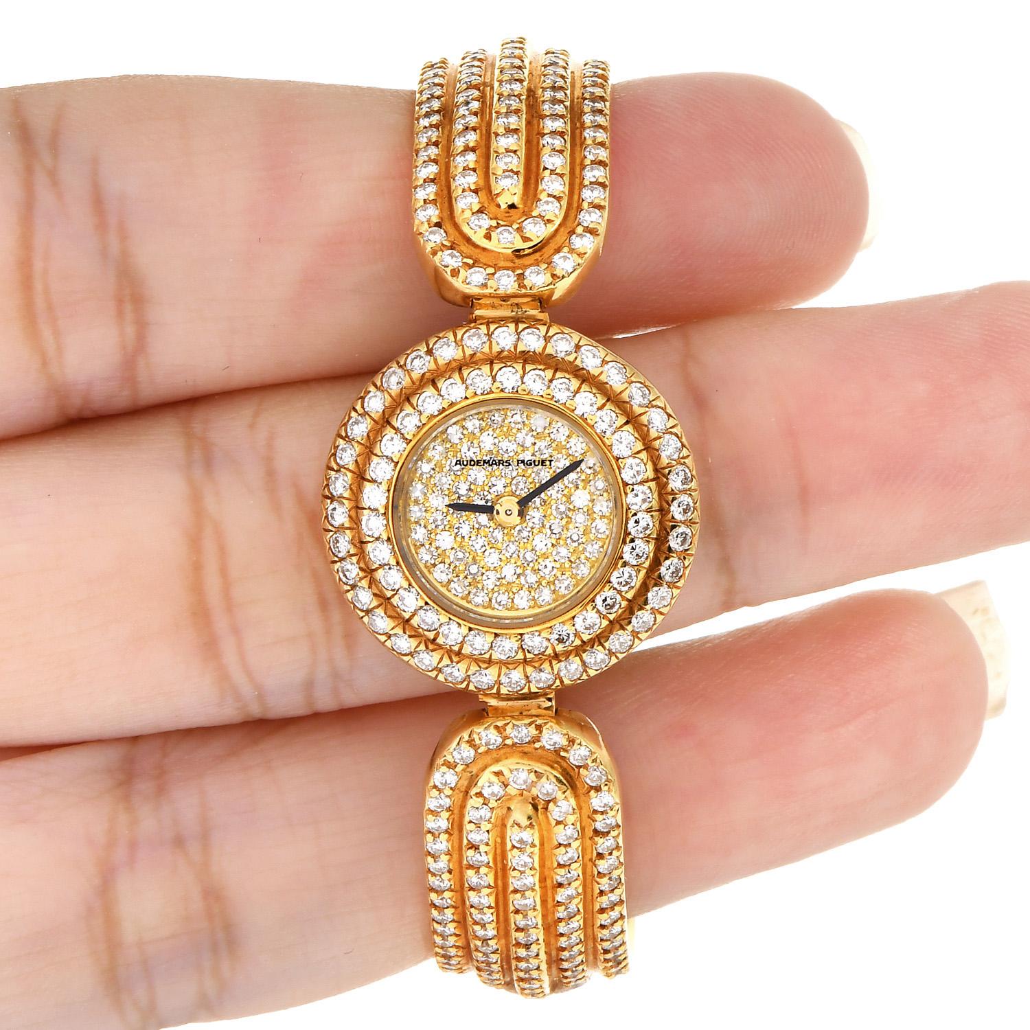 Audemars Piguet, montre cocktail vintage pour femmes en or jaune 18 carats avec diamants en vente 1