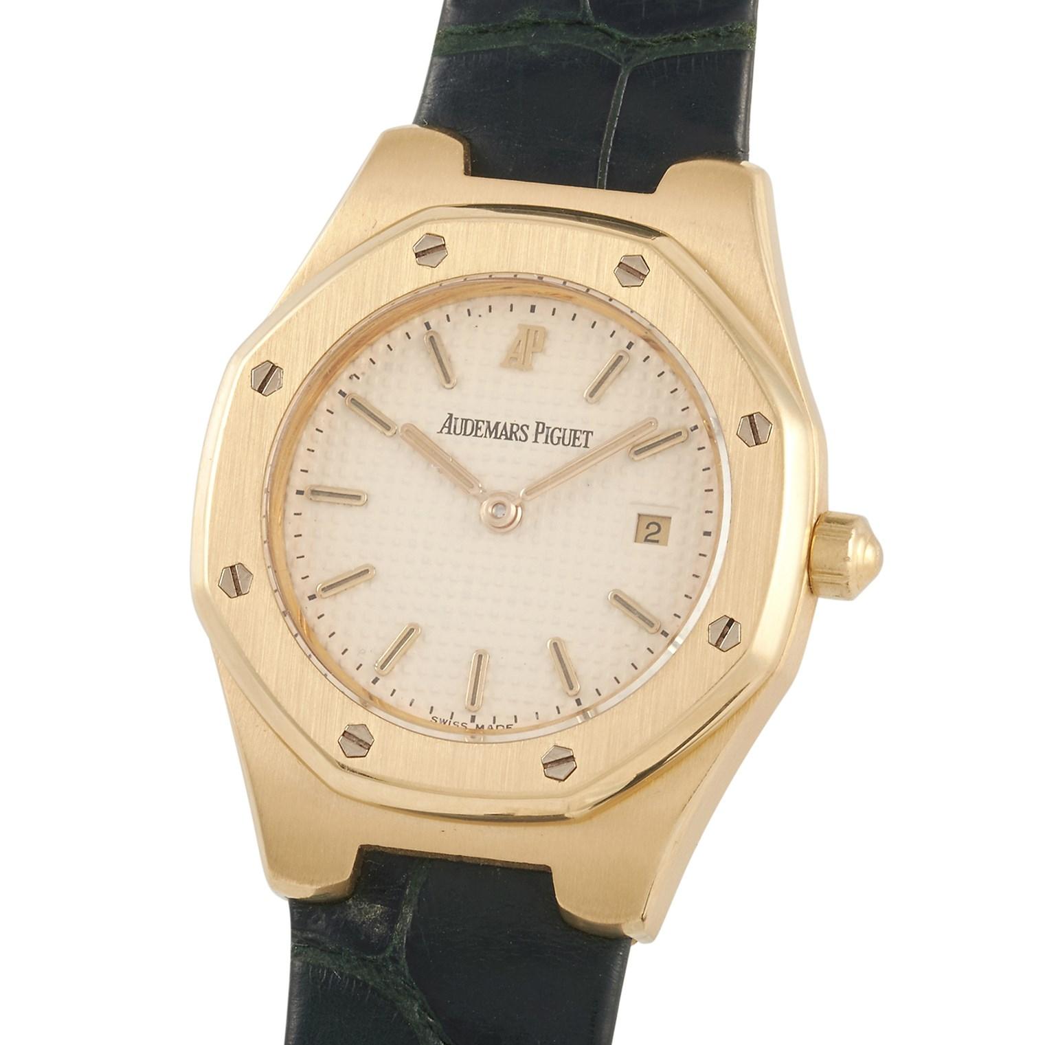 A lady's watch with a timeless appeal, the Audemars Piguet Vintage Lady Royal Oak Women's Watch features a solid 18K yellow gold case in brushed finish. Present is the iconic hexagonal bezel secured by 8 steel screws. On the cream Tapisserie dial