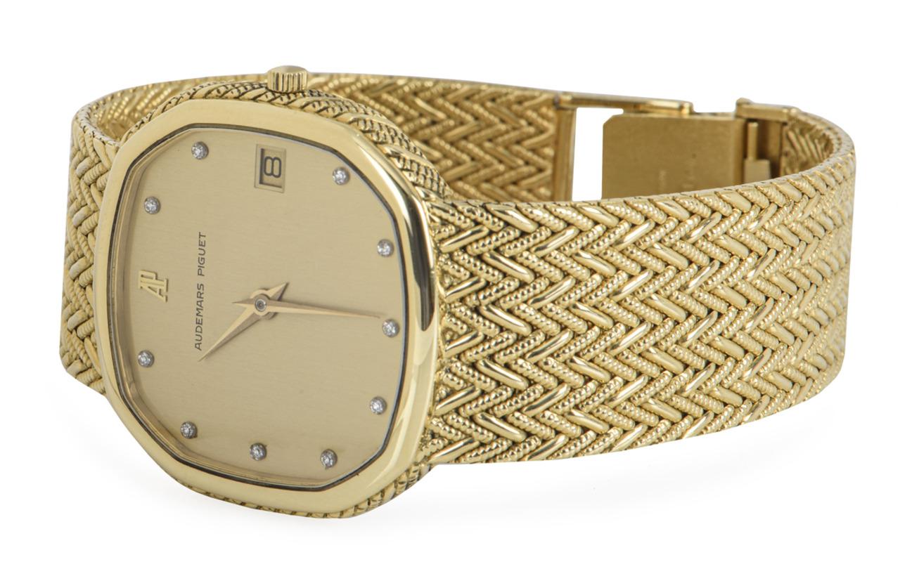 ap gold watch