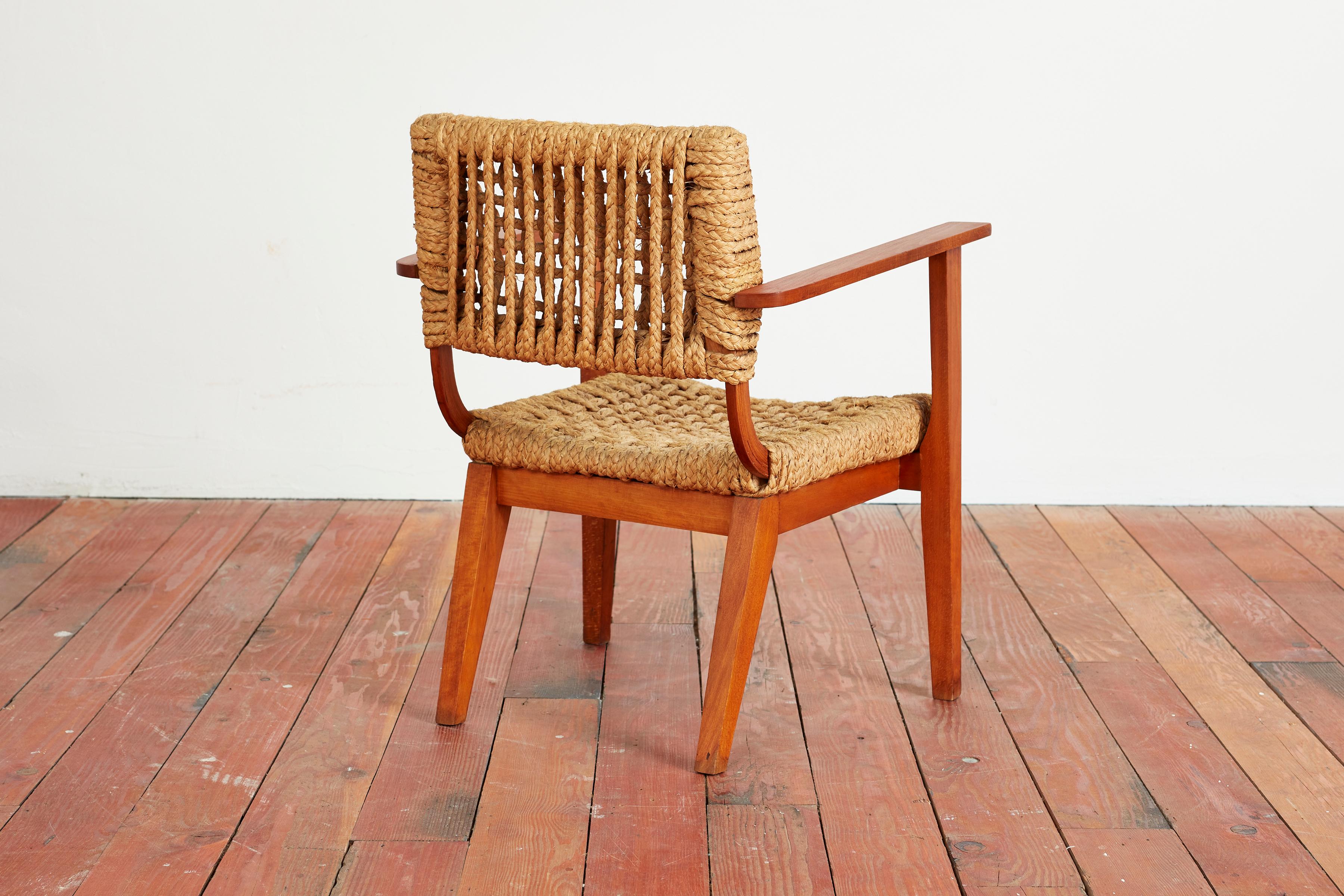 Fauteuils Audoux Minet Bon état - En vente à Beverly Hills, CA