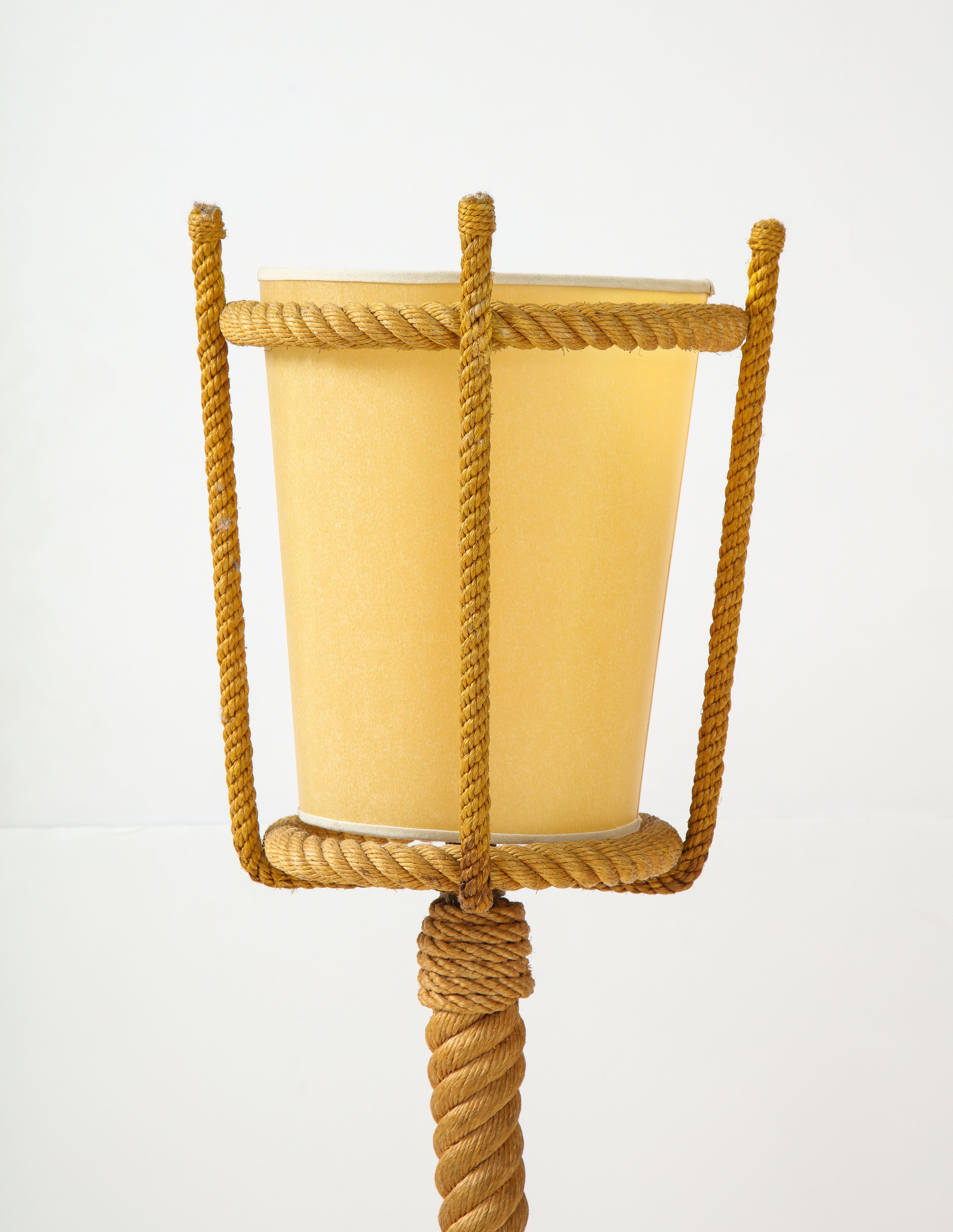 Audoux Minet Four-Legged Rope Floor Lamps, France In Good Condition In San Francisco, CA