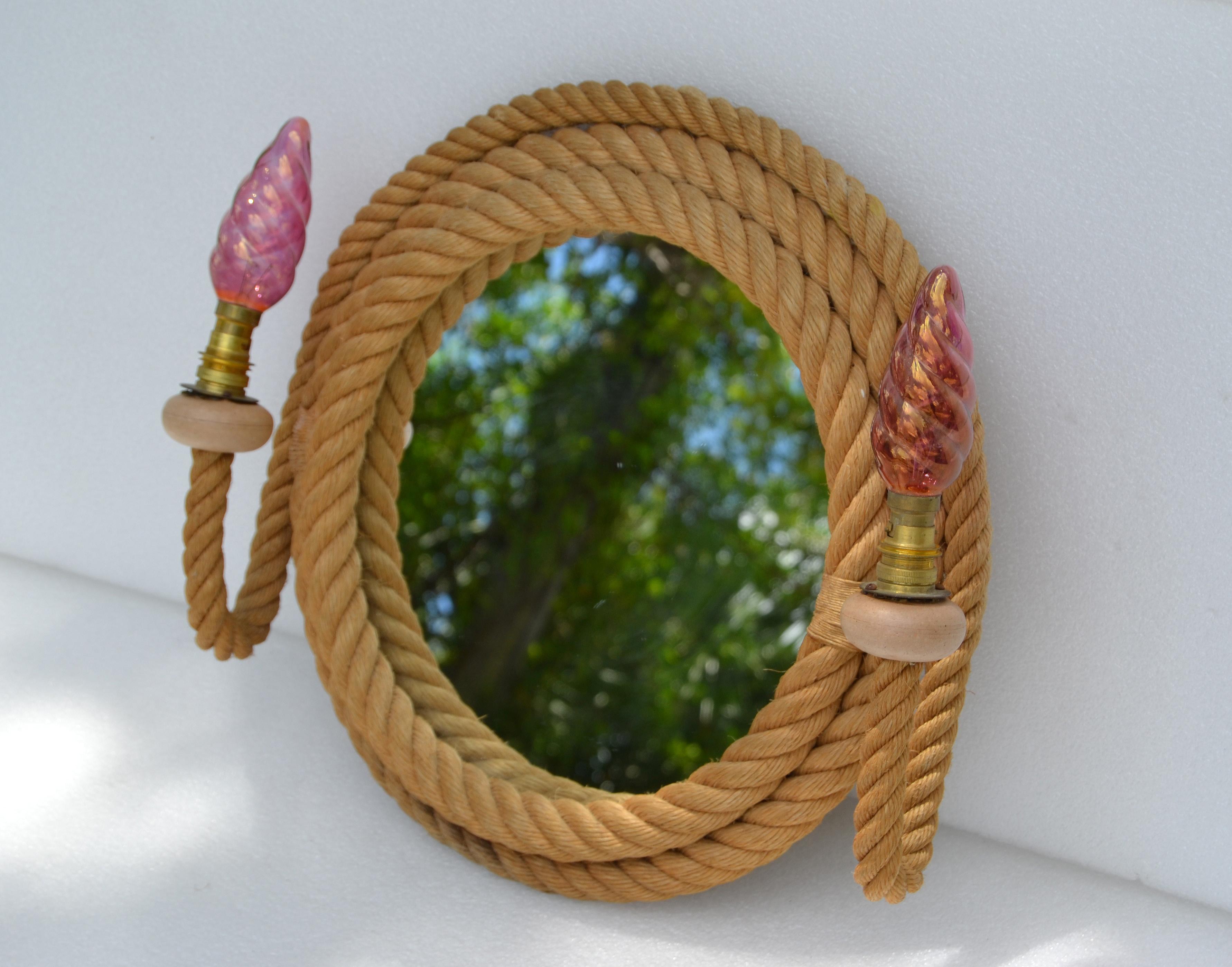 Tornito Audoux & Minet Sconce nautiche a 2 luci con specchio rotondo Francia 1960 Medioevo in vendita