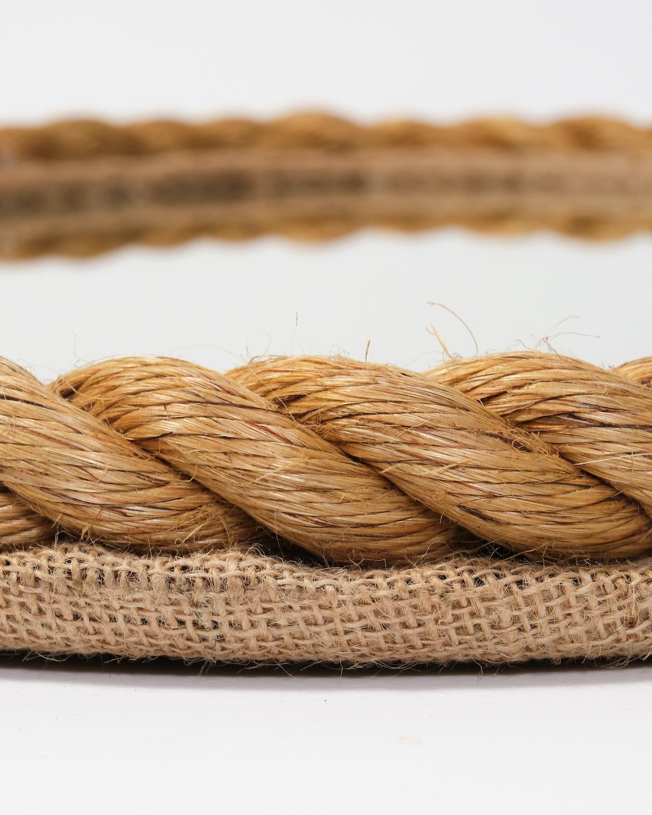 Audoux Minet, Oval rope-edged mirror In Excellent Condition In London, GB