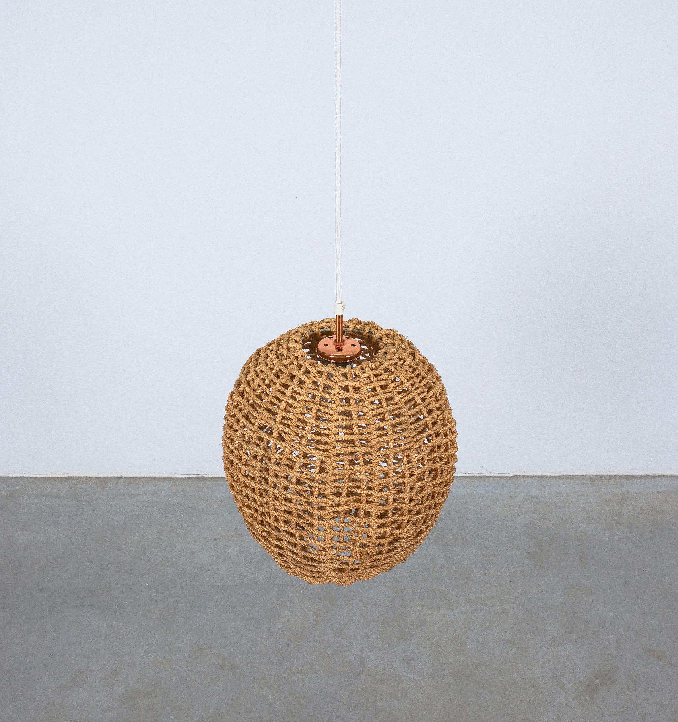 Mid-20th Century Audoux Minet Pendant Lamp Made from Rope and Brass, France, 1950 For Sale