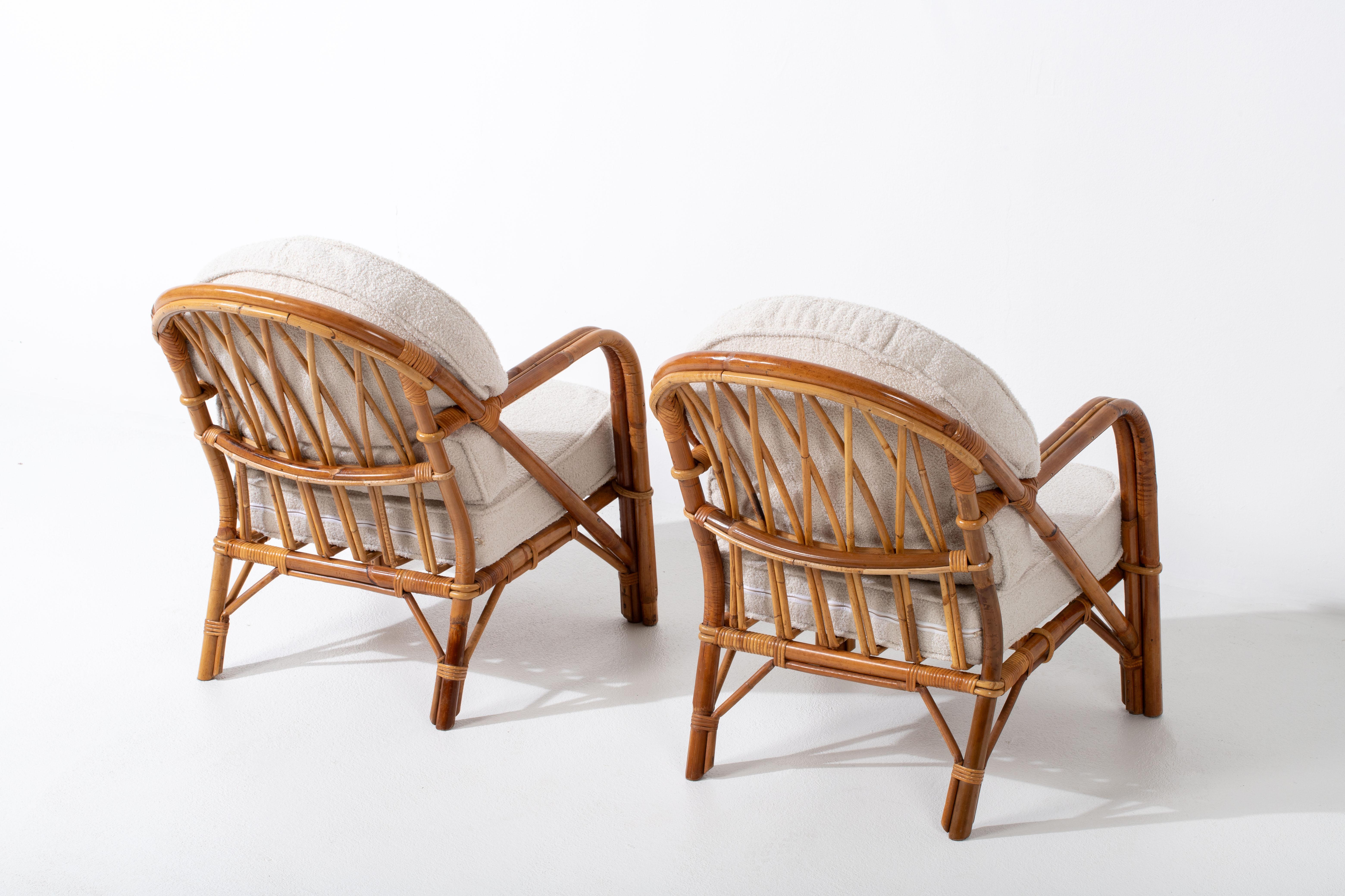 Ensemble de fauteuils en rotin Audoux-Minet - Tissu bouclé - France 1960 en vente 1