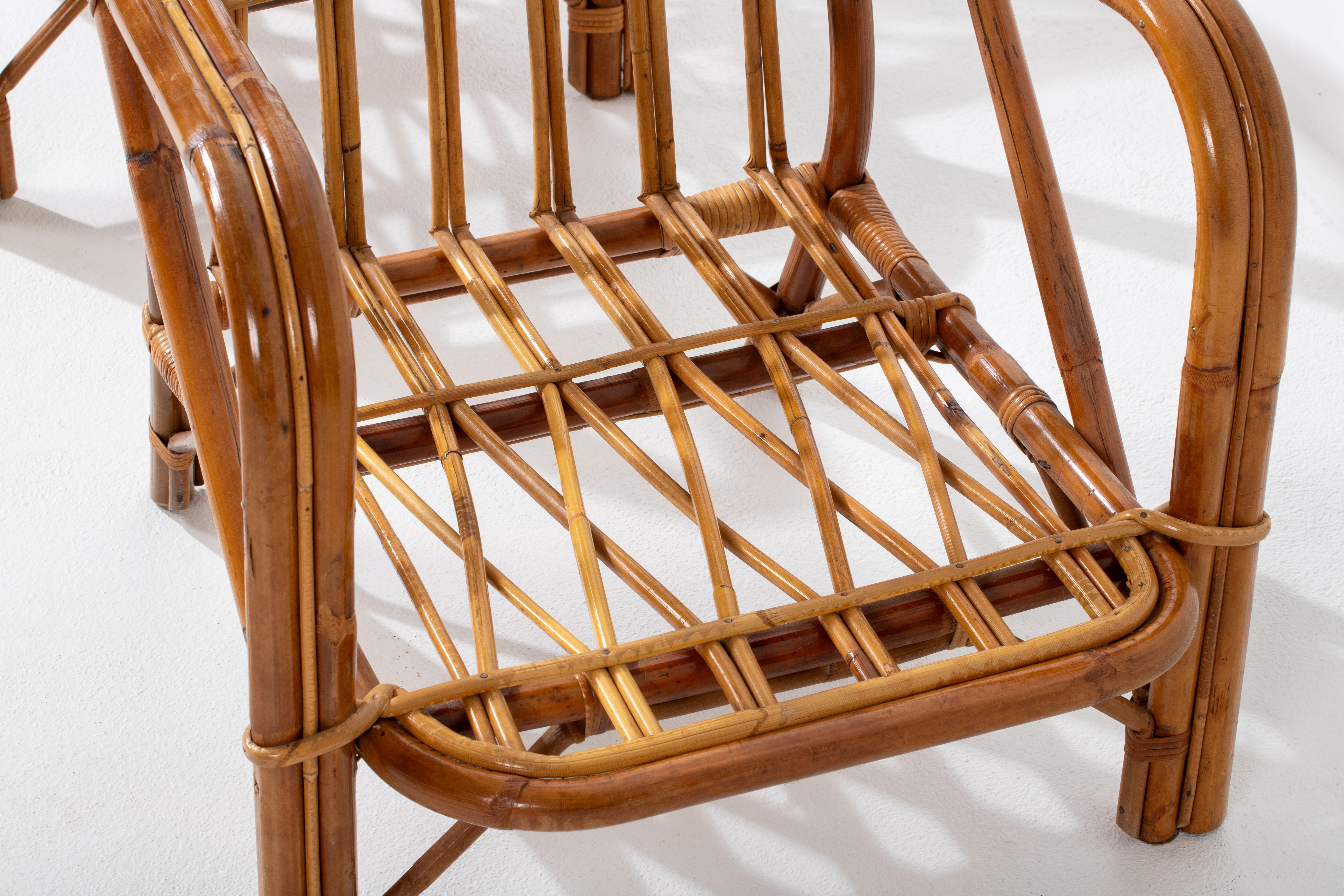 Ensemble de fauteuils en rotin Audoux-Minet - Tissu bouclé - France 1960 en vente 9