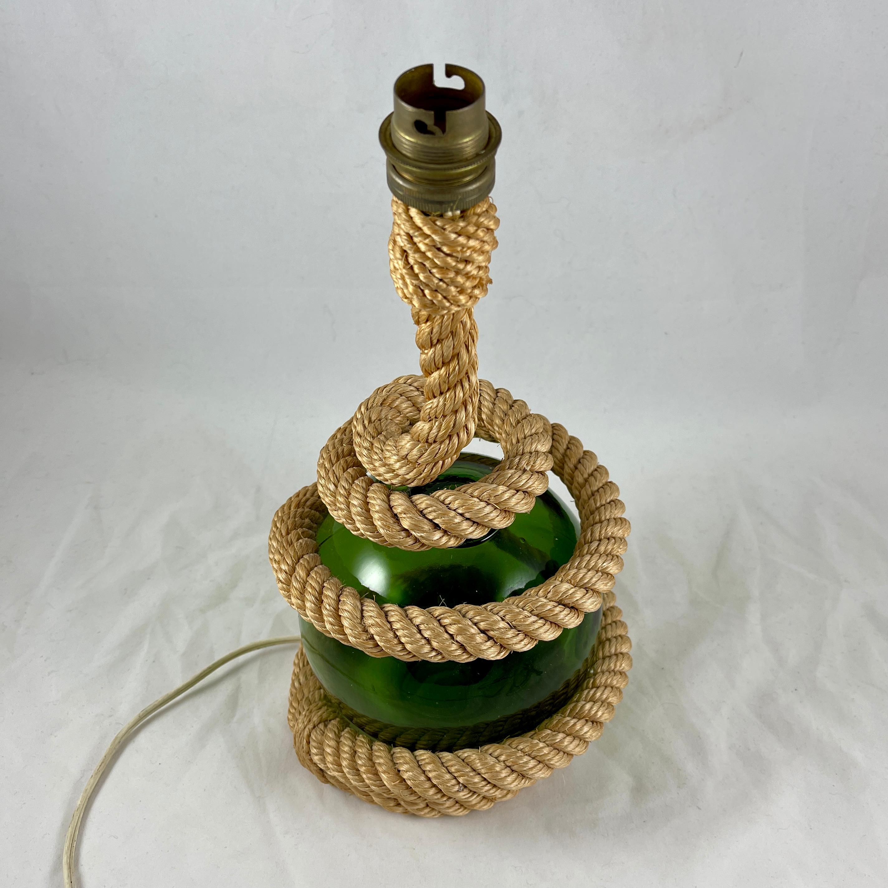 Mid-Century Modern Audoux Minet Rustic Nautical Rope & Green Glass Ball Table Lamp, circa 1960 For Sale
