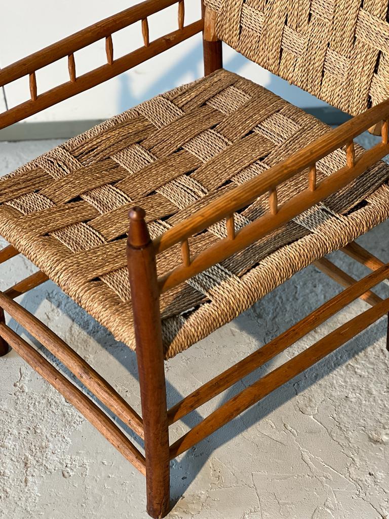 Audoux Minet Turned wood and rope armchair 1950 In Good Condition In Saint Rémy de Provence, FR