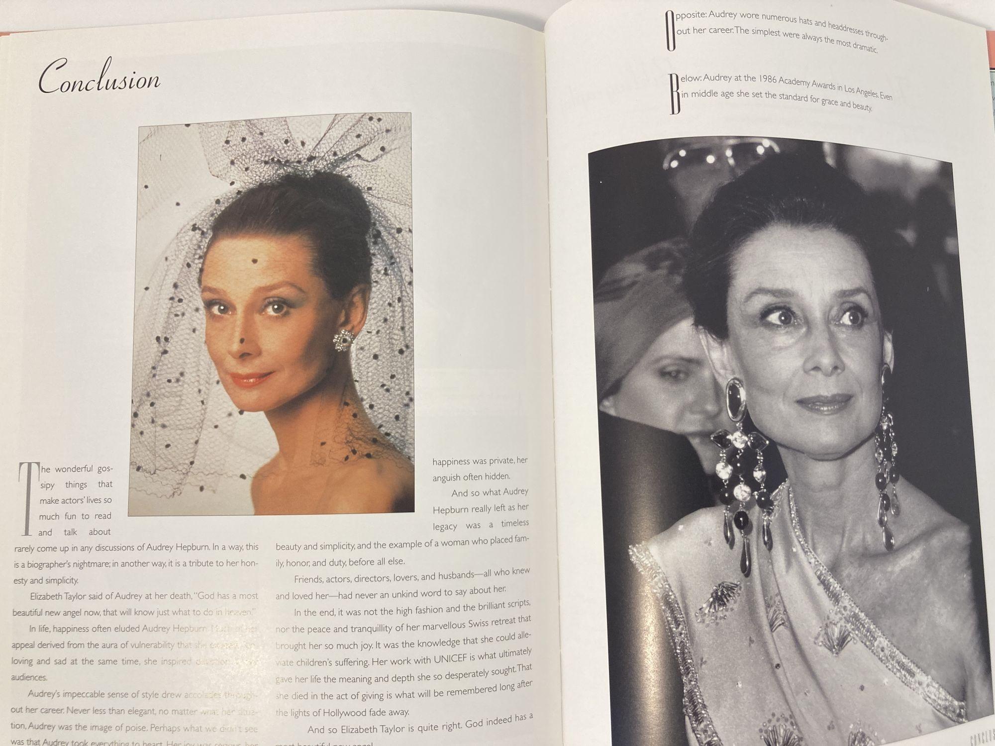 Audrey: a Life in Pictures, Hardcoverbuch von Carol Krenz, 1997 im Angebot 5