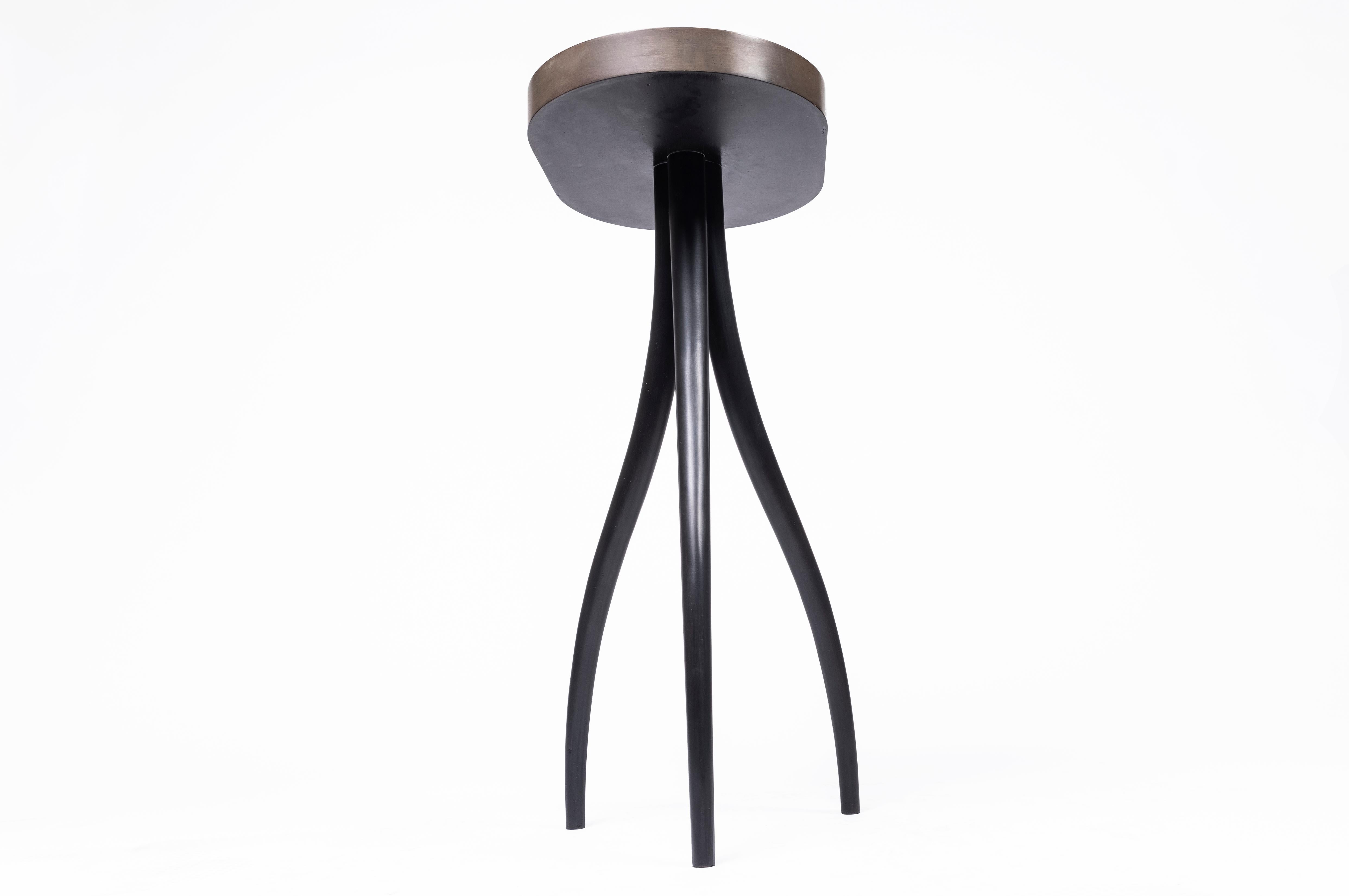 Table d'appoint Audrey Neuf - En vente à Carmel, CA