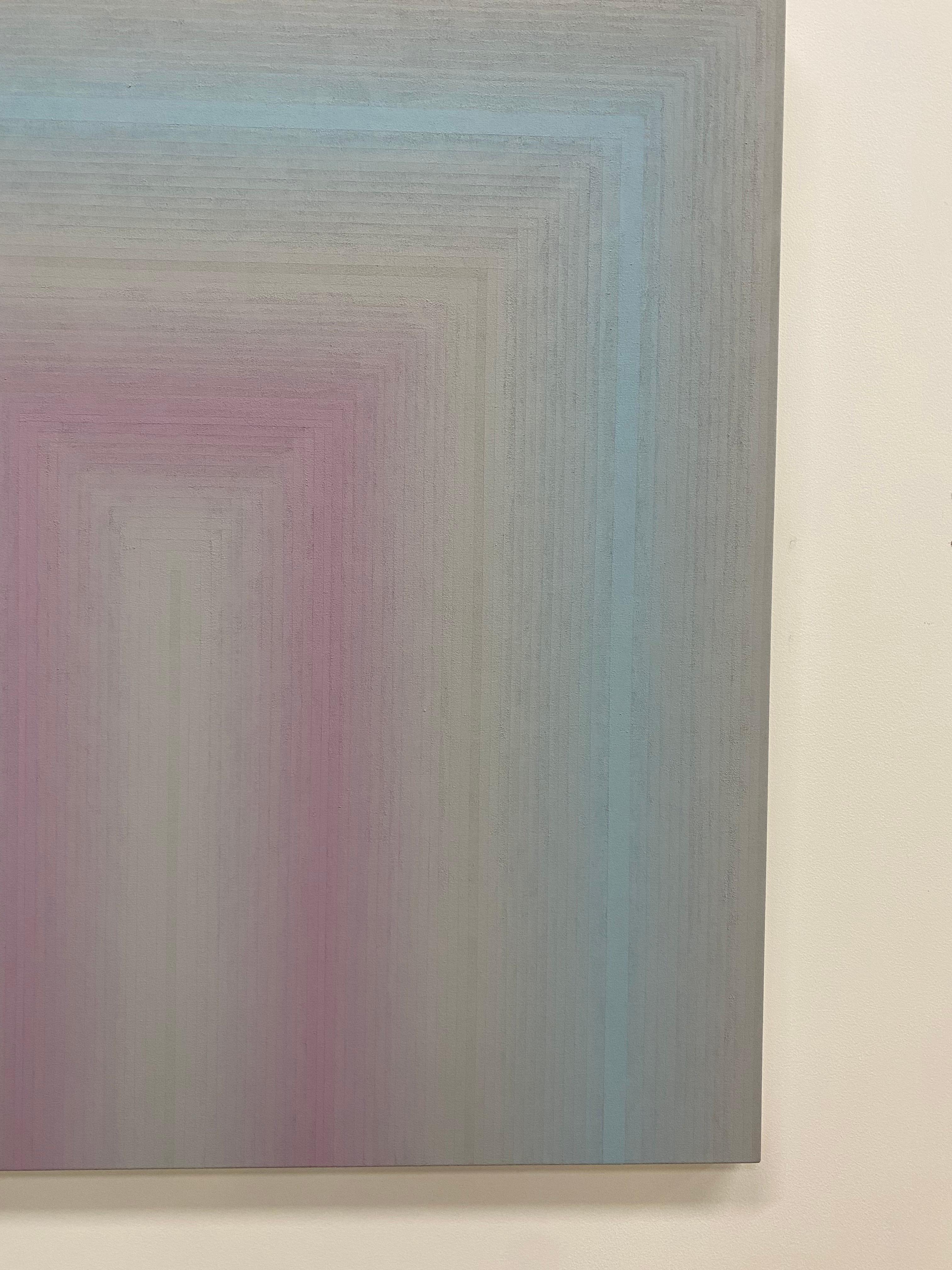 Keeping Close, Quadratisches abstraktes Gemälde mit Streifen, Blasslila, Blau, Grau im Angebot 5