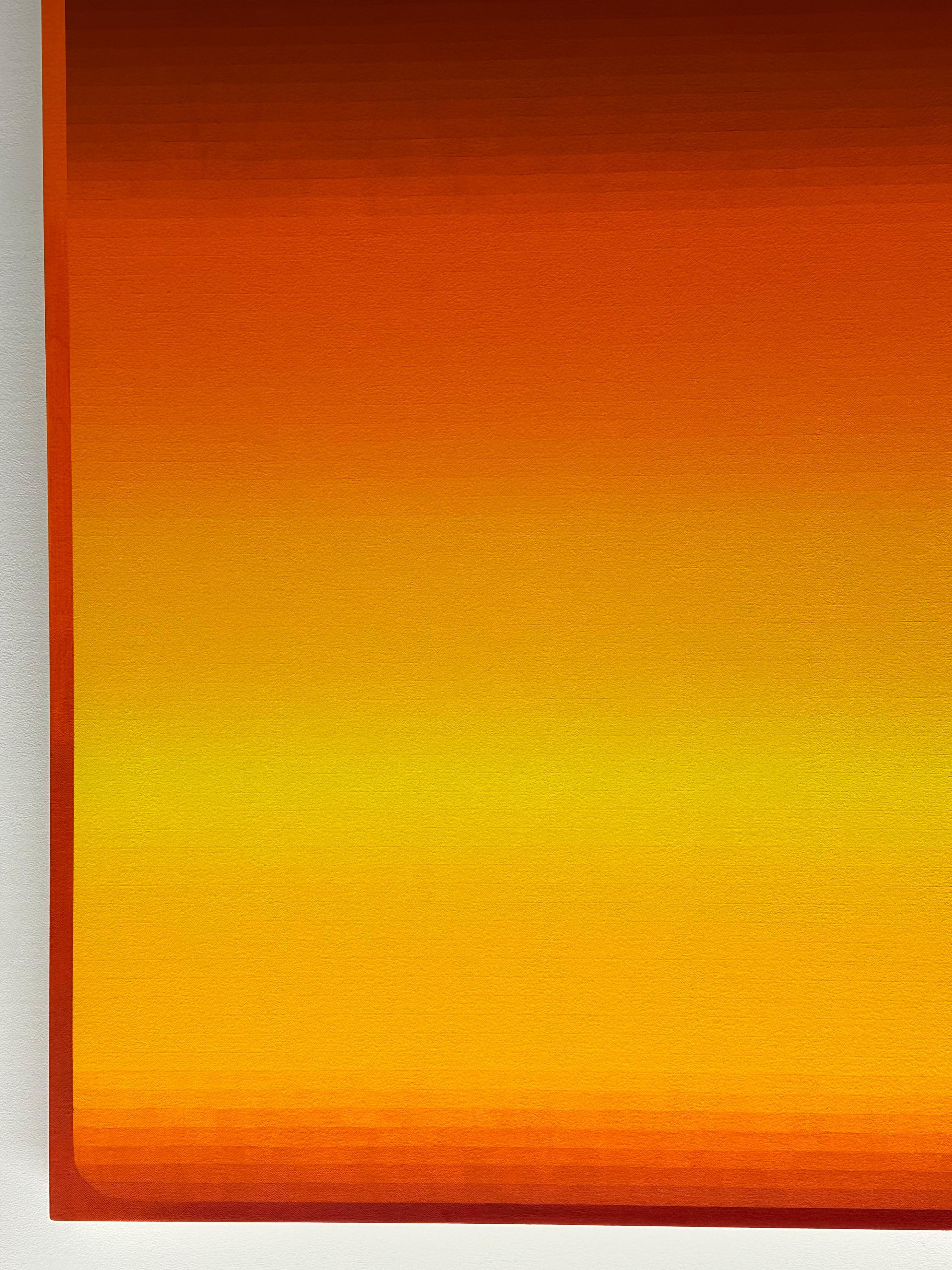Rayas horizontales de color en tonos degradados que van desde el naranja brillante y luminoso del centro hasta el rojo burdeos y el amarillo dorado. Firmado y titulado en el verso.

Audrey Stone se ha pasado la vida fascinada por el color y la