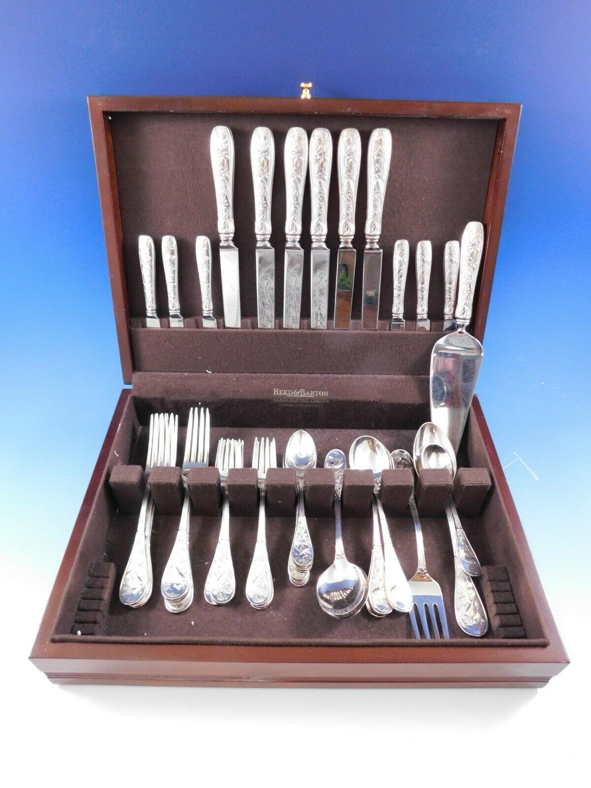 Dinner size Audubon by Tiffany & Co. sterling silver flatware set, 40 pieces. Great starter set! This set includes:

6 dinner size knives, 10 1/8