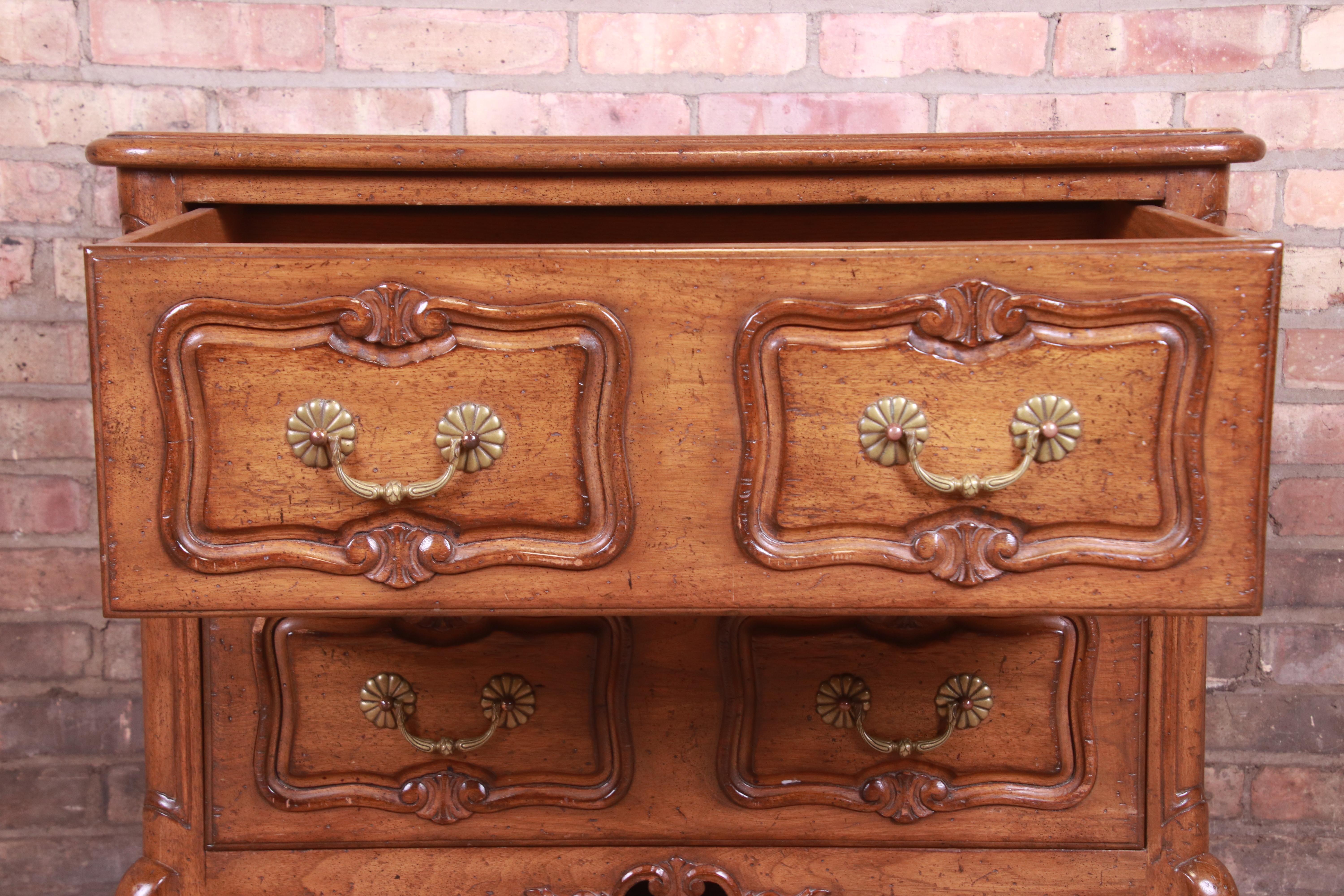 Auffray & Co. French Provincial Louis XV Carved Walnut Chest of Drawers For Sale 5