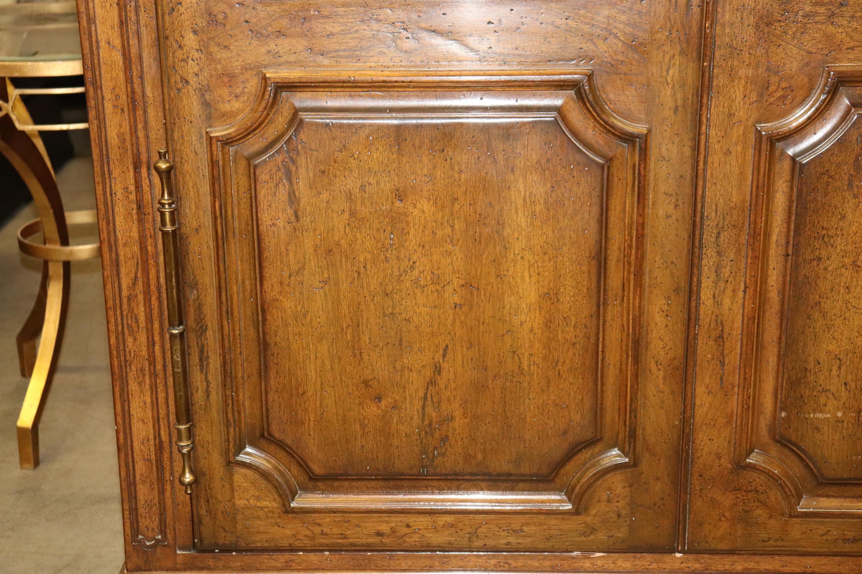 Auffray & Co Walnut French Louis XVI Open Door Armoire Circa 1960 For Sale 6