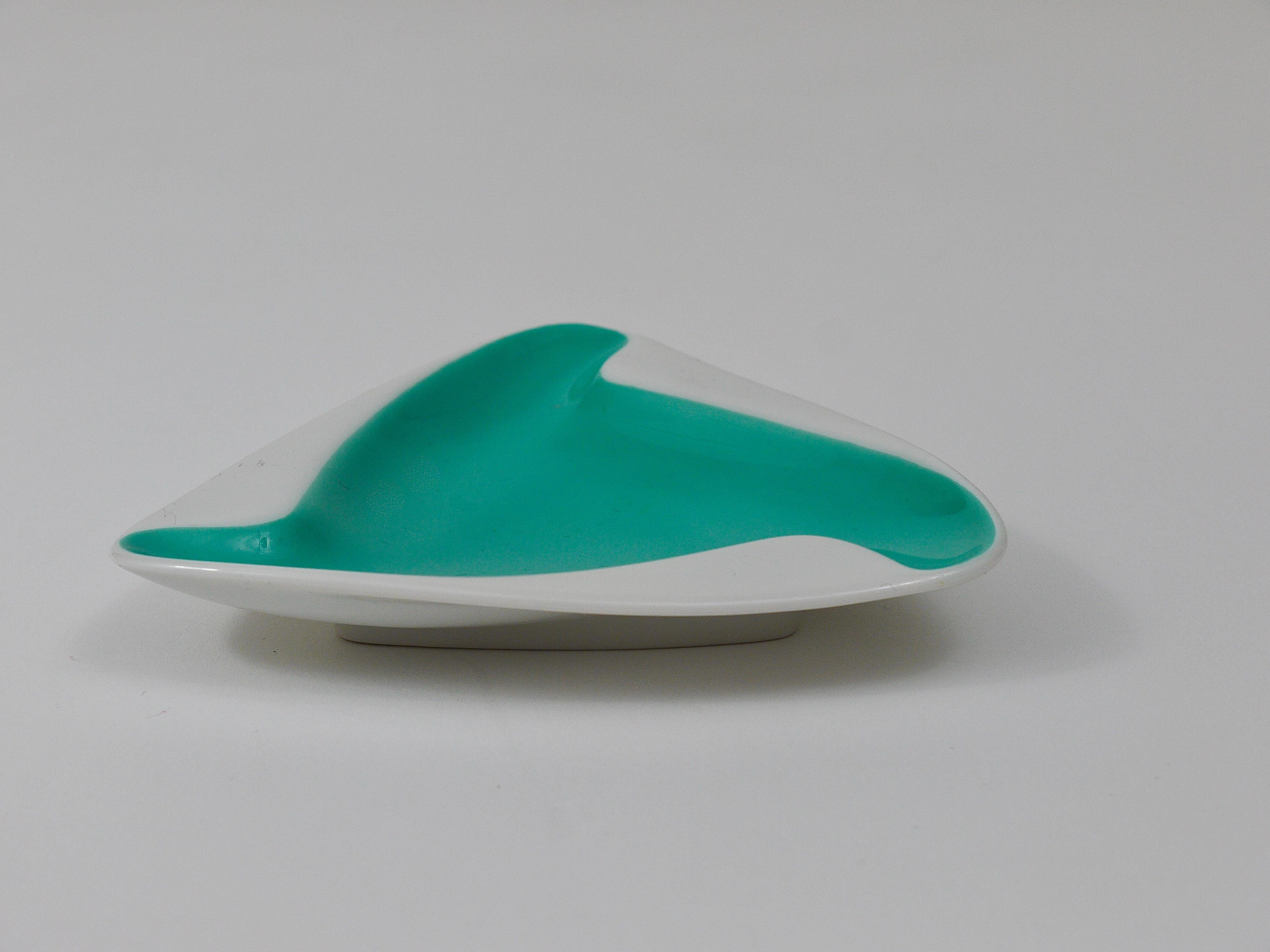 Augarten Vienna Turquoise Midcentury Fine Porcelaine Ashtray, Austria, 1950s For Sale 1