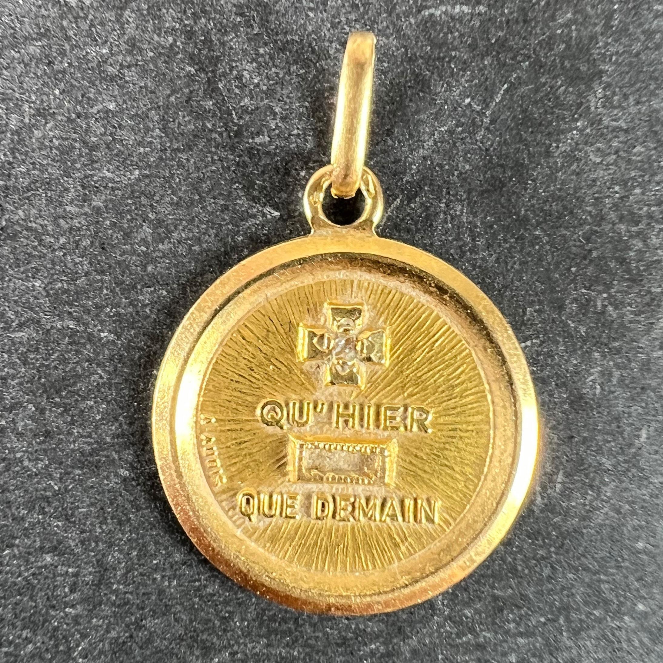 Pendentif en or jaune 18 carats (18K) avec un rébus épelant 