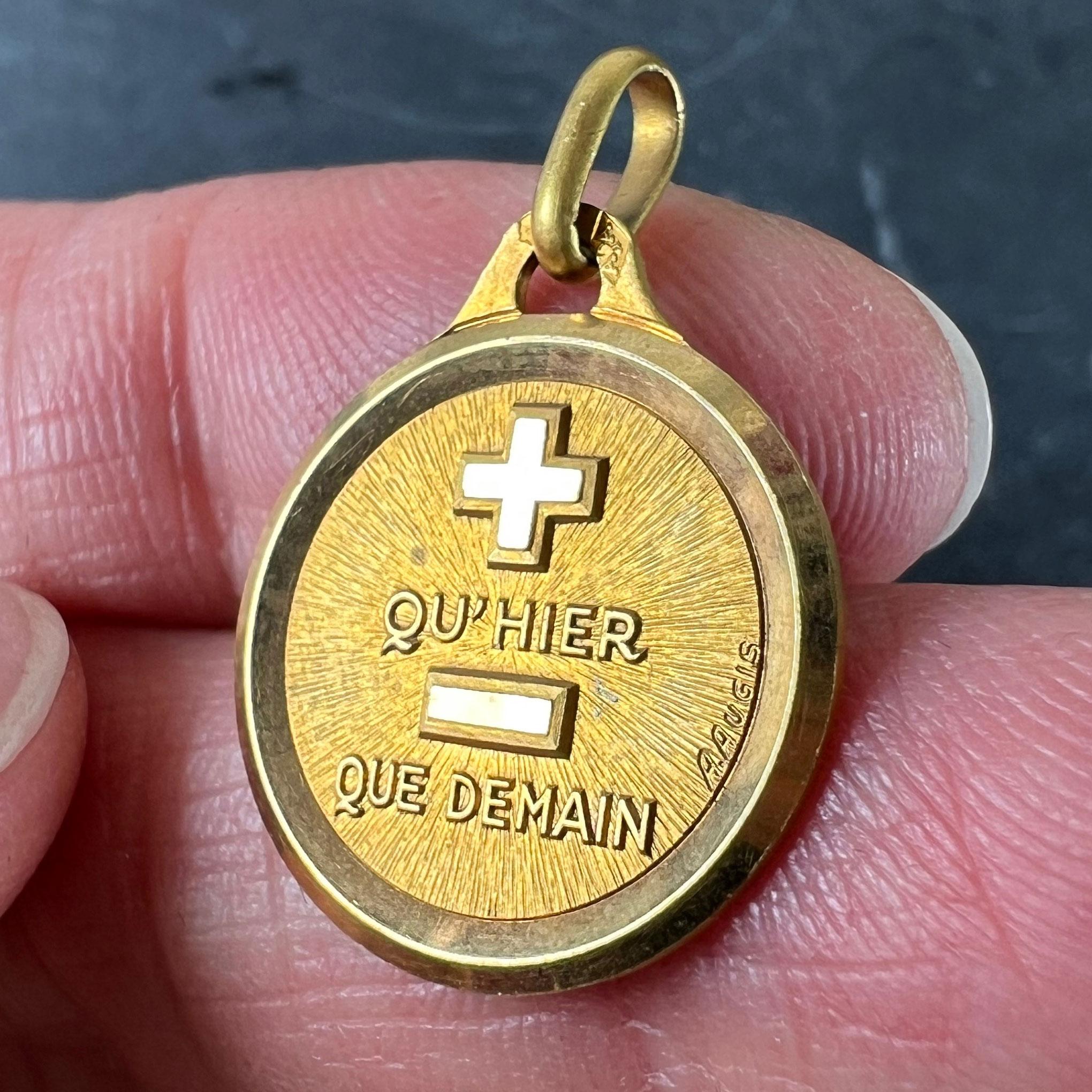 A. Augis French More Than Yesterday Ciondolo d'amore in oro giallo 18 carati in vendita 2