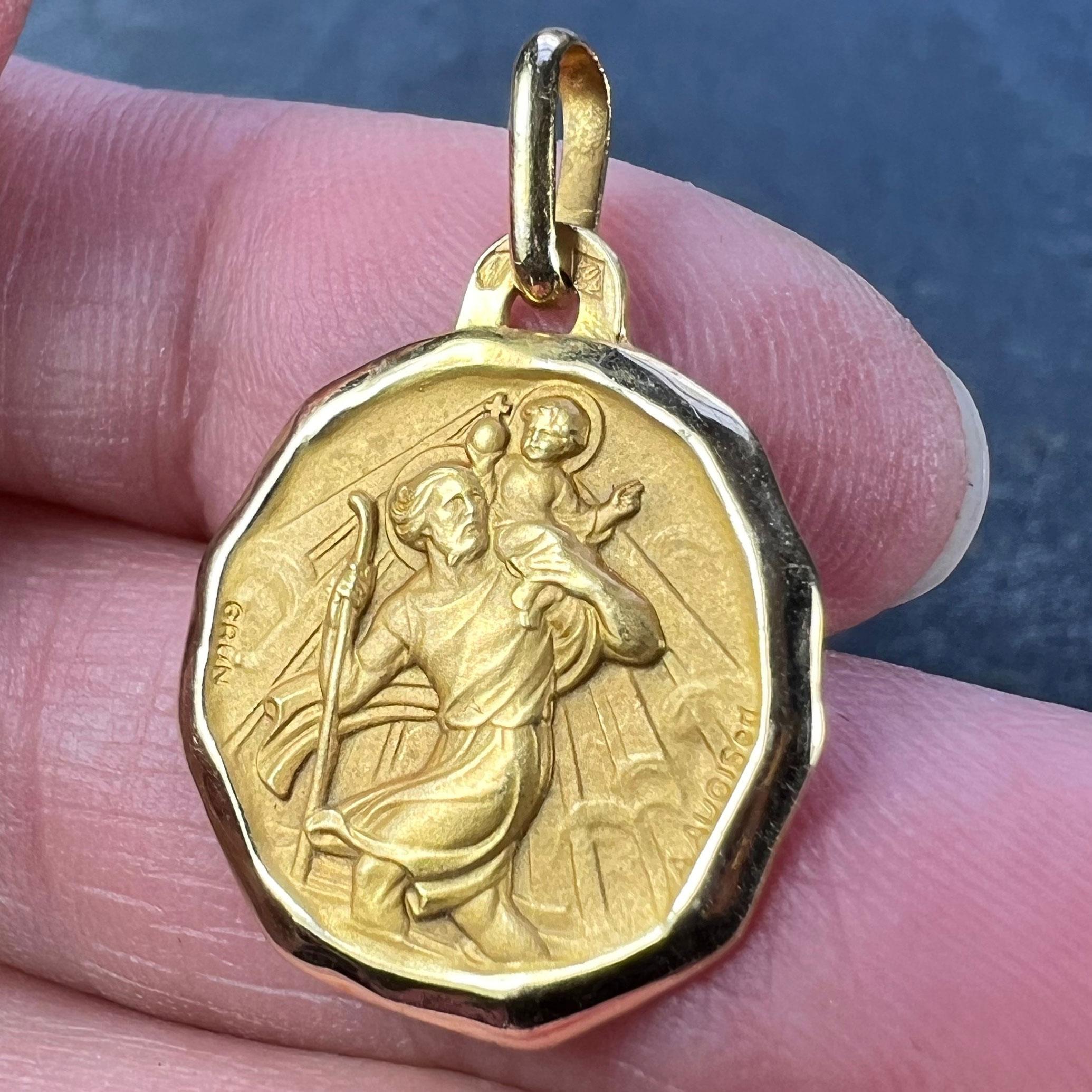 Augis Grun French Saint Christopher 18K Yellow Gold Charm Pendant For Sale 2
