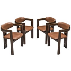 Ensemble de quatre chaises «amplona » Augosto Savini en cuir cognac d'origine