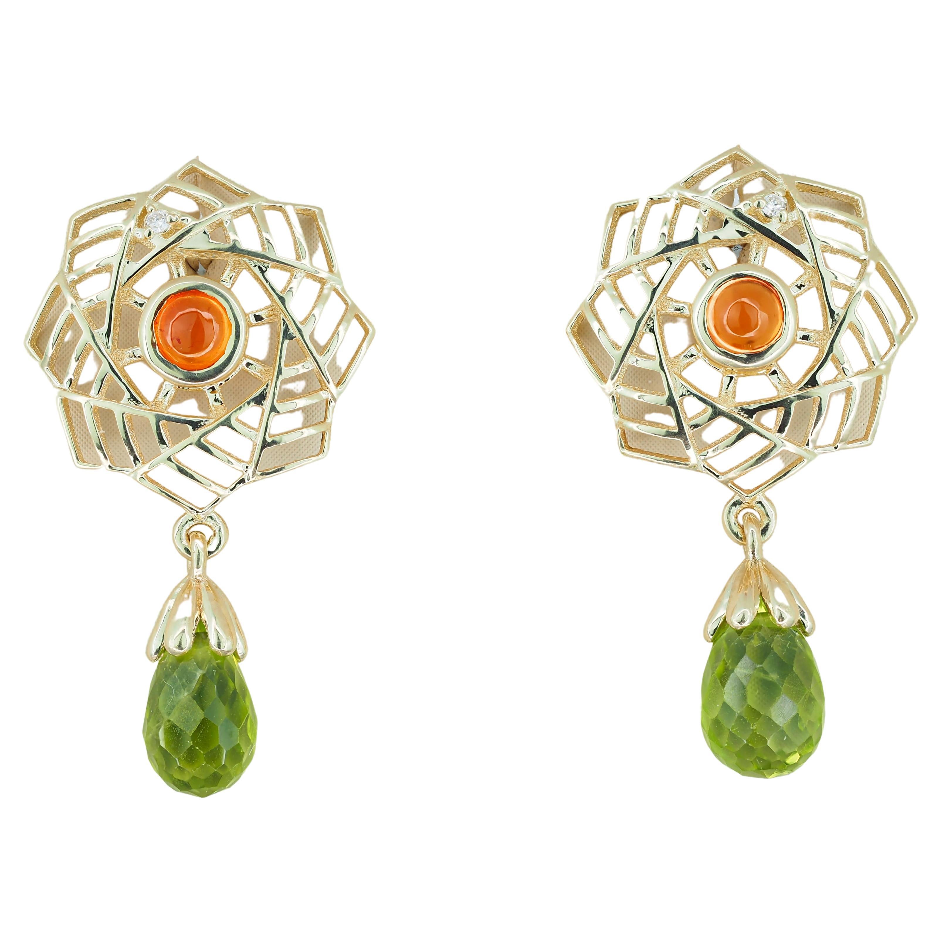 August Birthstone Stud Earrings main image 1