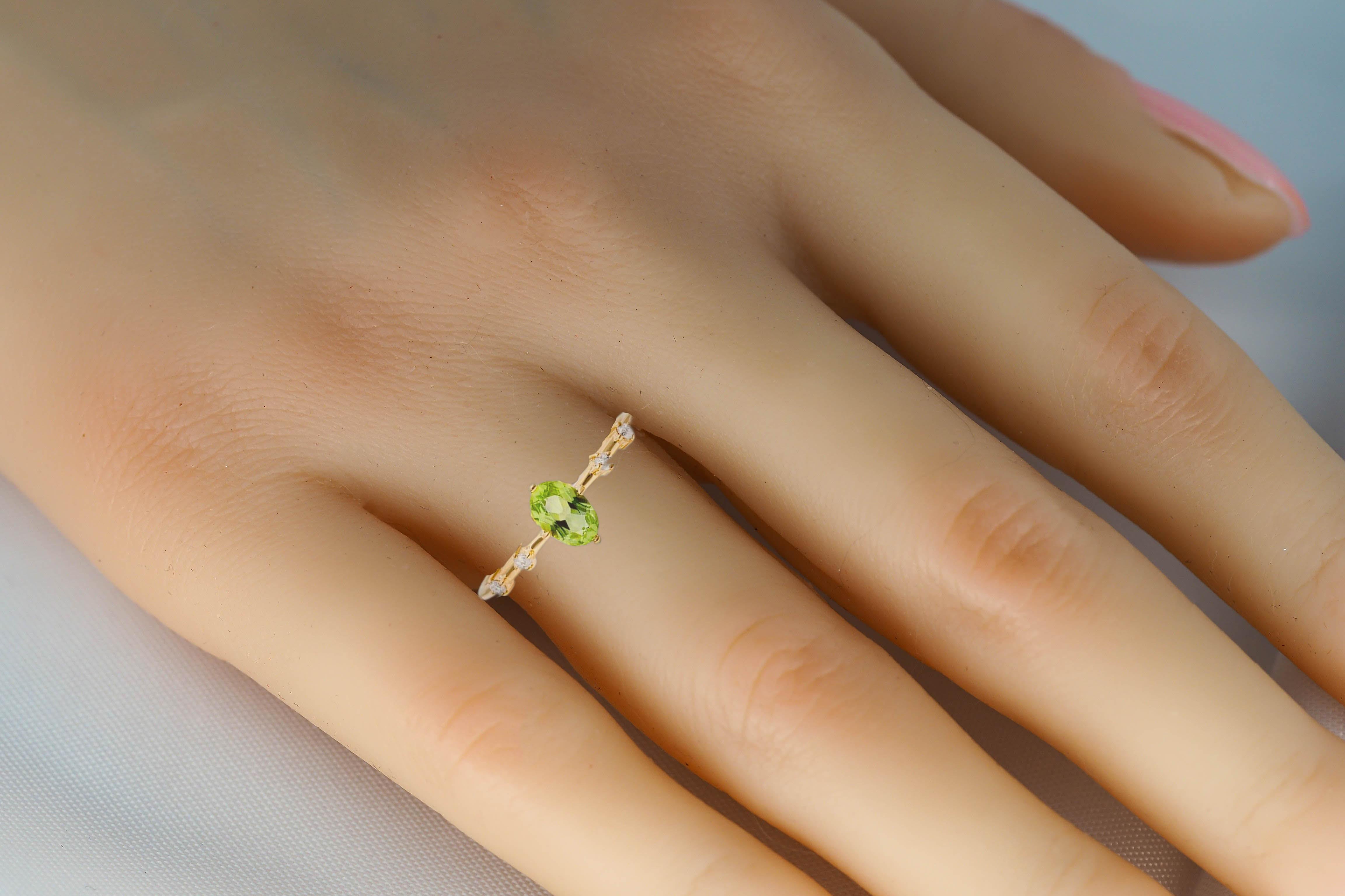 August birthstone peridot 14k gold ring In New Condition In Istanbul, TR