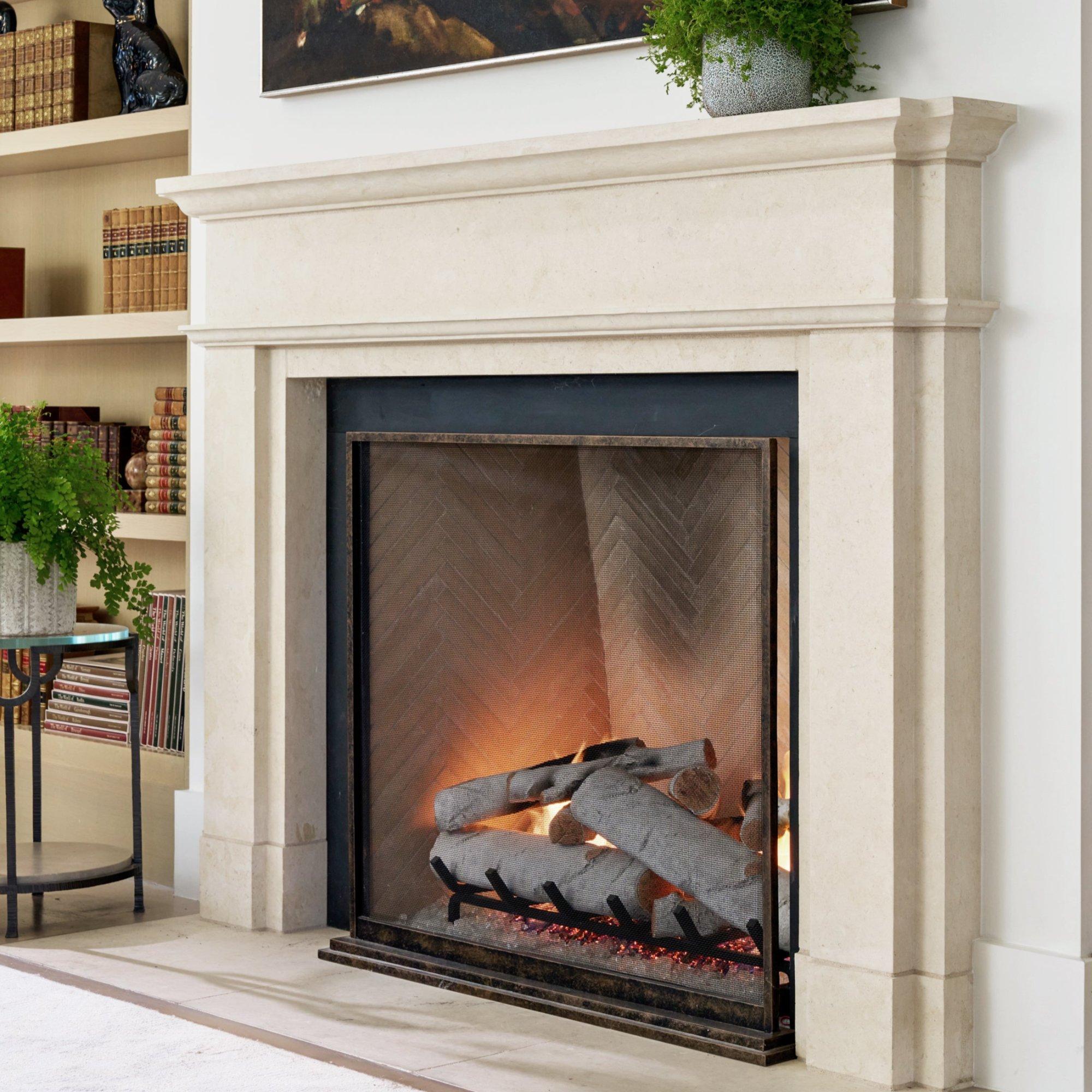 Pare-feu August en or vieilli en vente 1