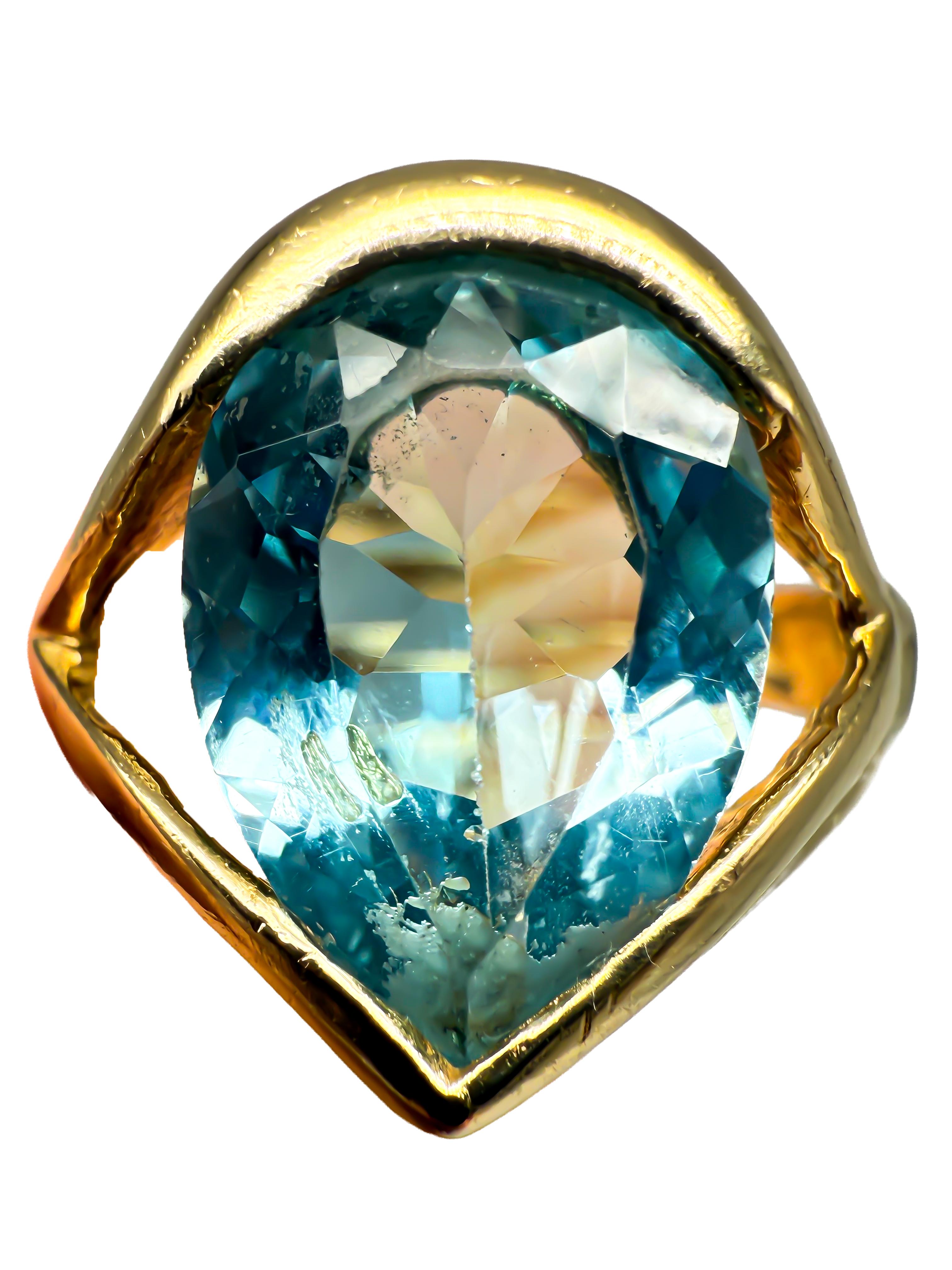 Augusta Anillo de Oro Amarillo de 18 K con una Aguamarina en venta 1