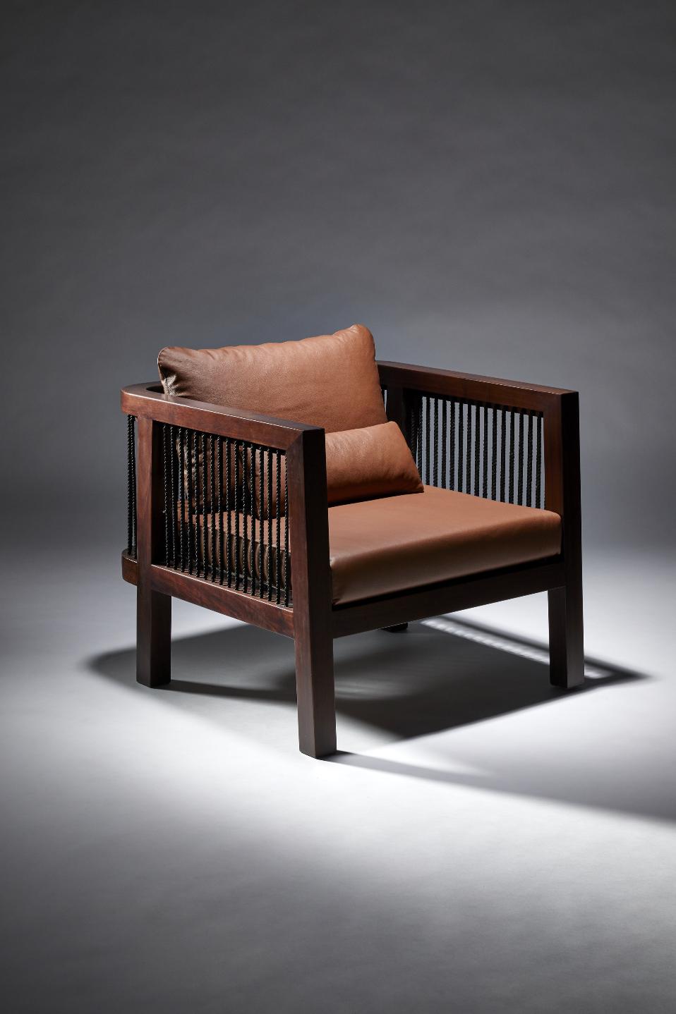 Auguste Armchair, confortable, elegant, cosy.
Auguste sets down, impose himself and uses his seduction at his full capacity. The Auguste seat is not an invitation to sit down, it is an ultimatum, to which we concede with pleasure. His appearance is