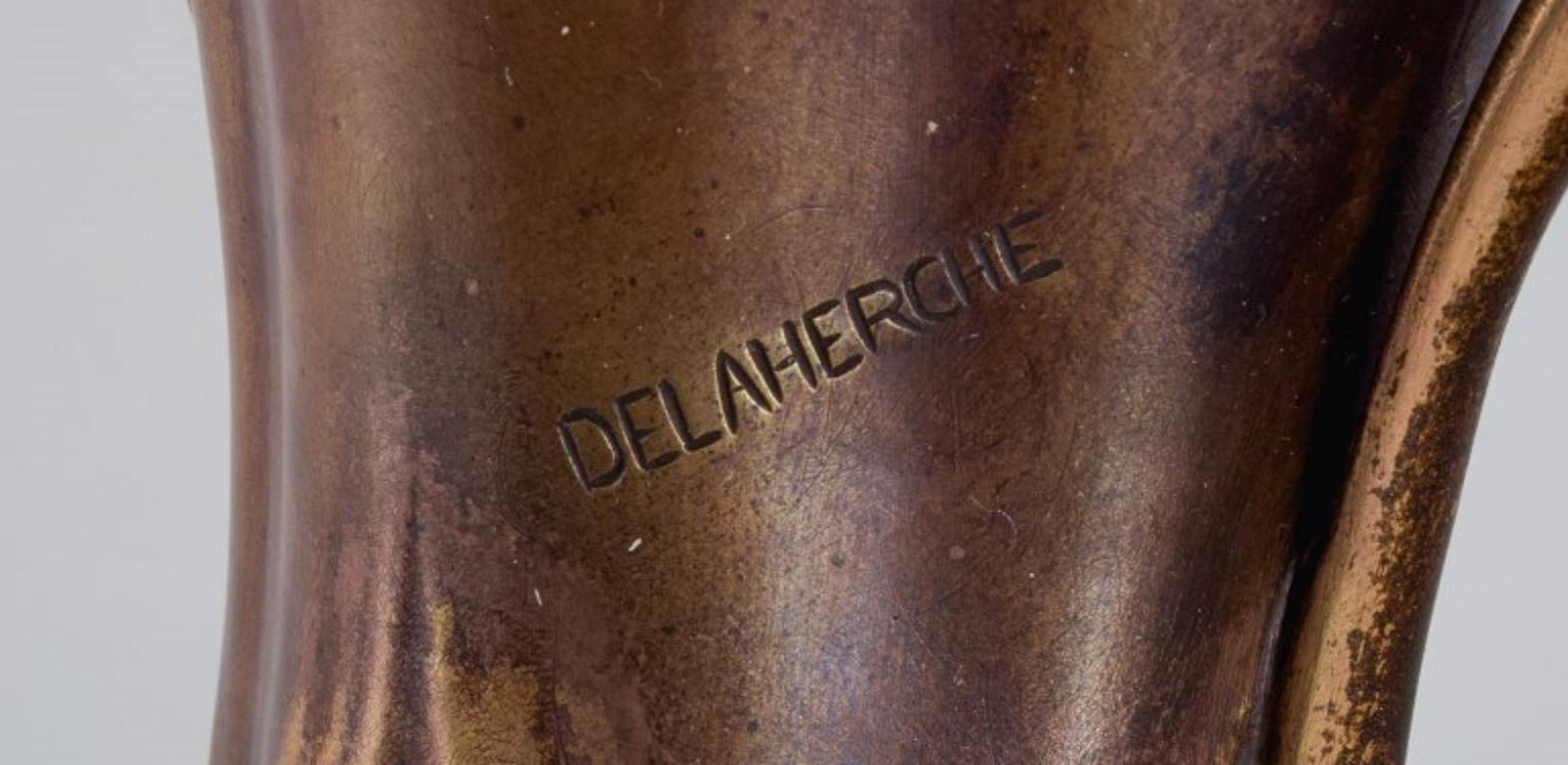 Auguste Delaherche (1857-1940). Pair of large Art Nouveau bronze vases. For Sale 1