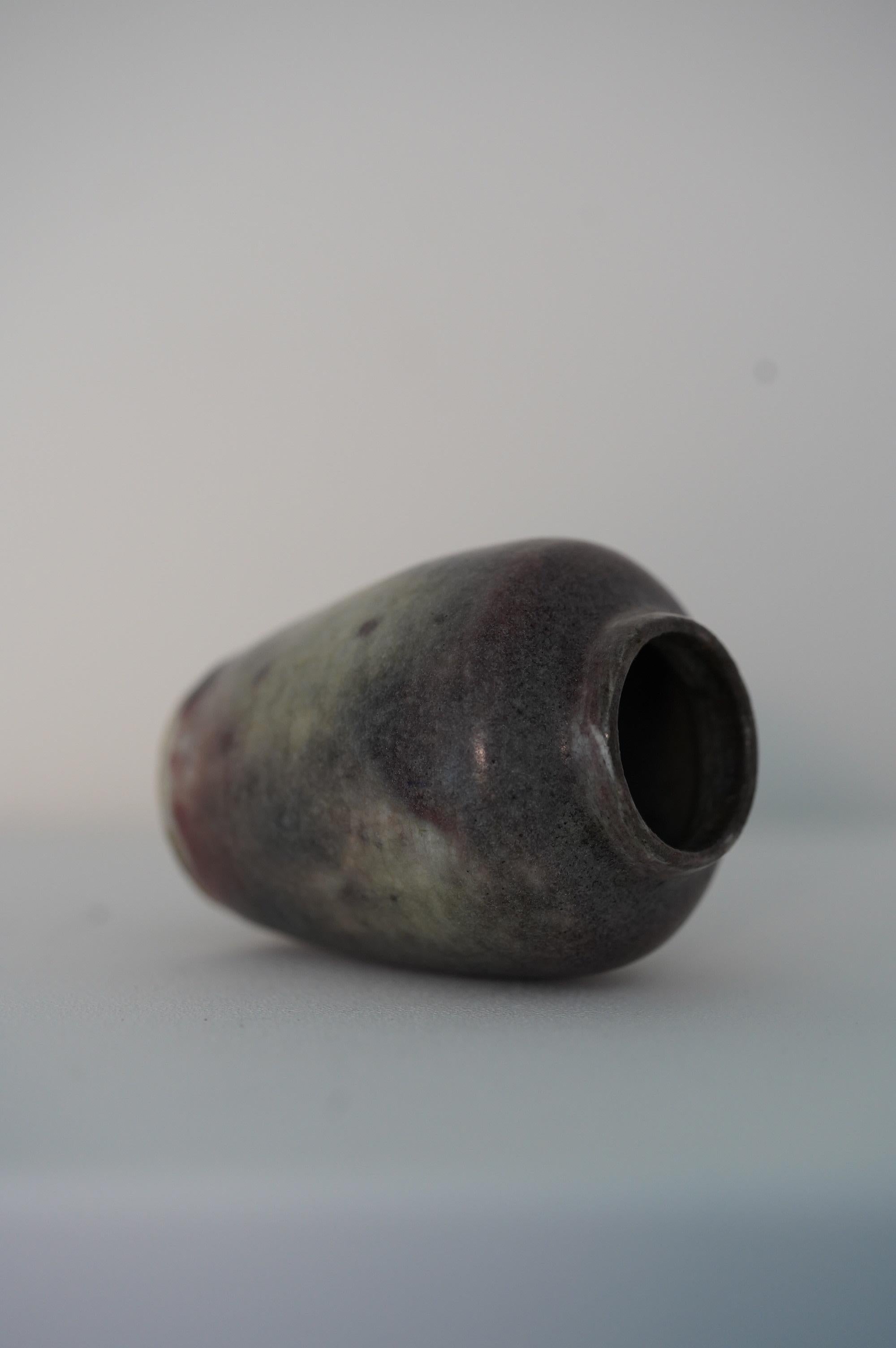 Vaso in miniatura in gres di Auguste Delaherche, smalto color sangue di bue, Francia, 1890-1900 in vendita 3